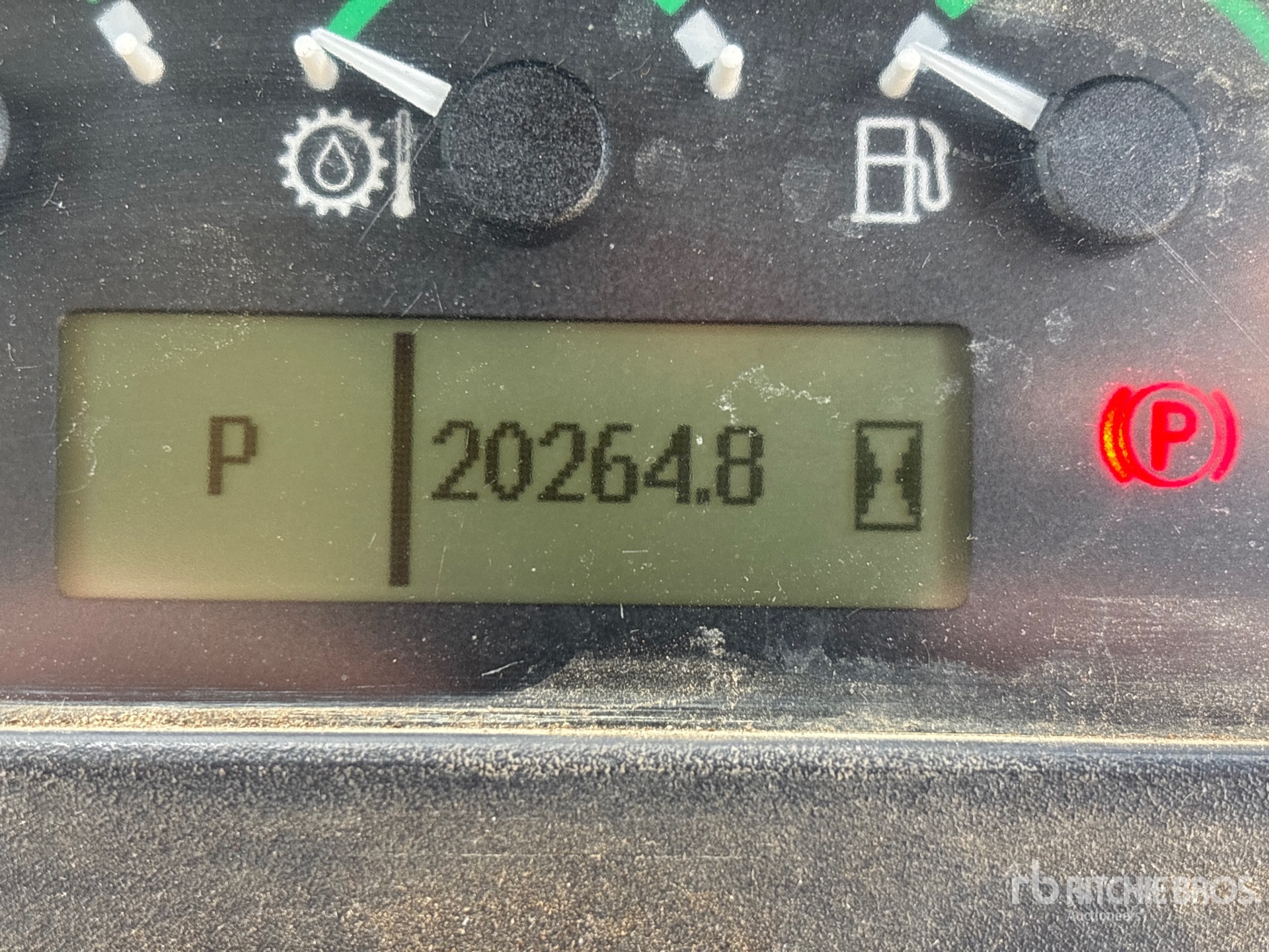 2005 John Deere 748G III