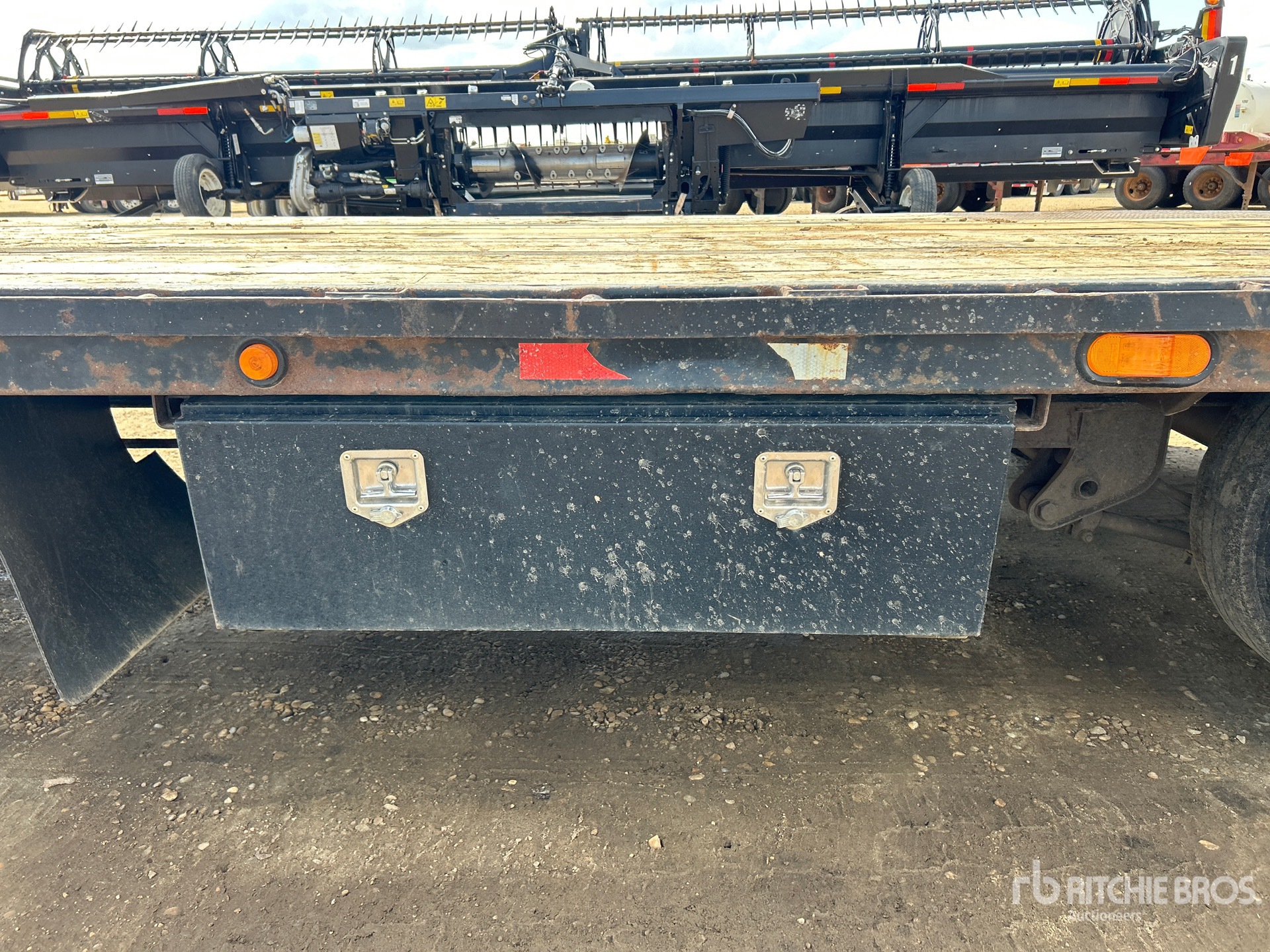 2018 Load Trail 15620 lb 32 ft T/A