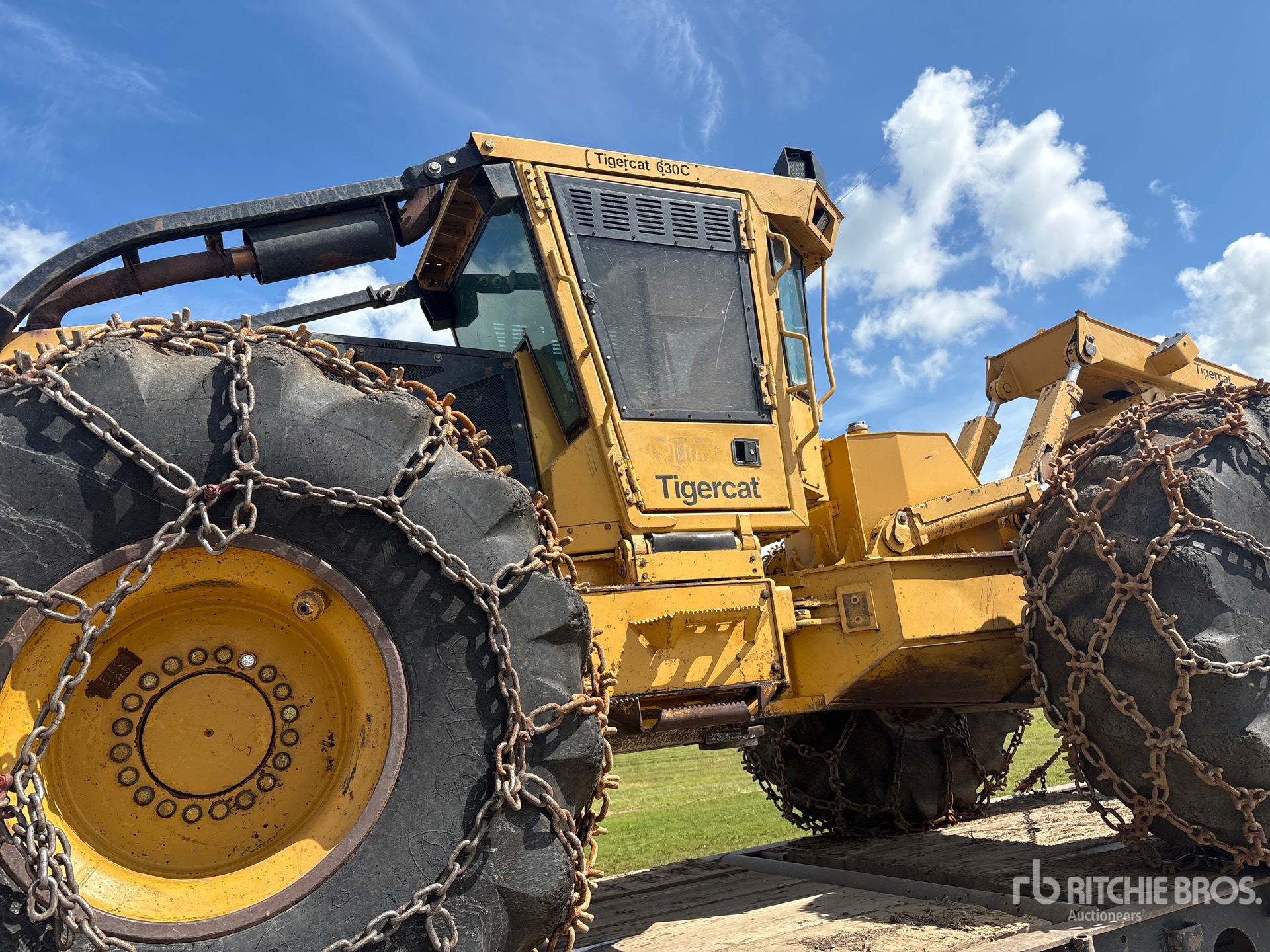 Photo of a 2006 Tigercat 630