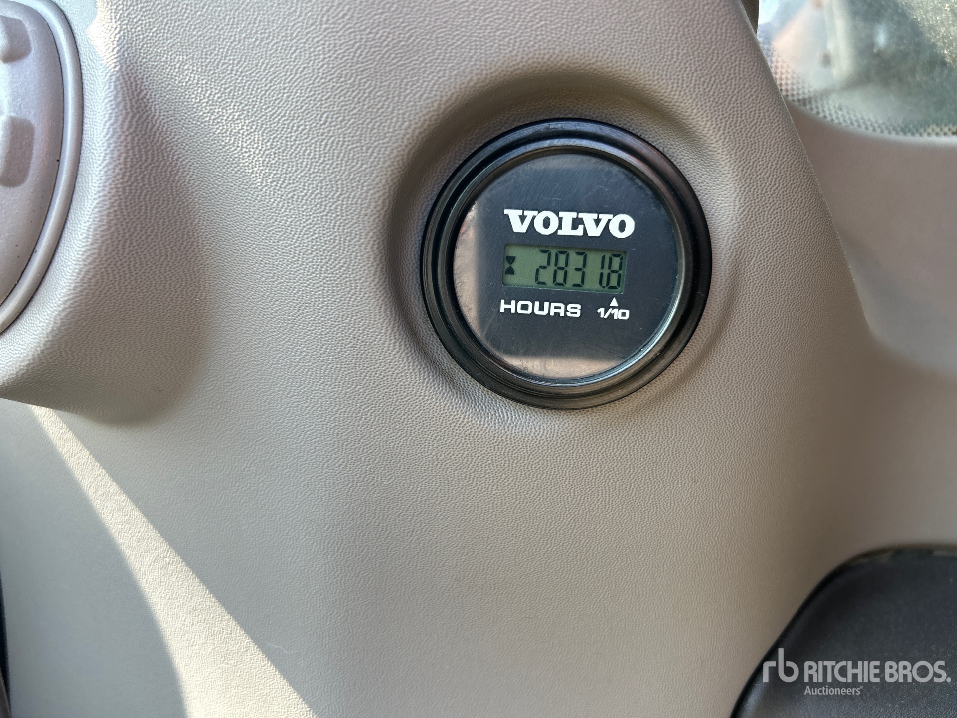 2022 Volvo ECR355EL