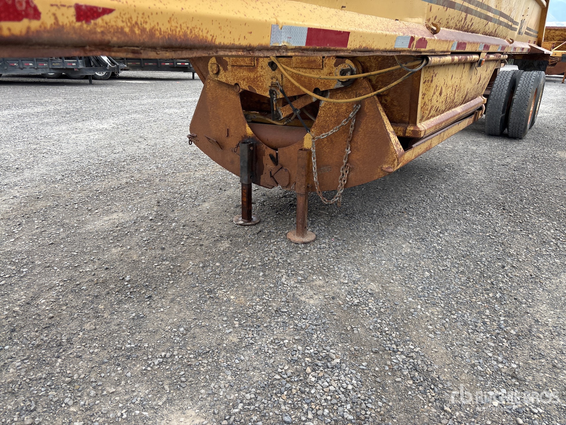 1974 Load King 35 ft
