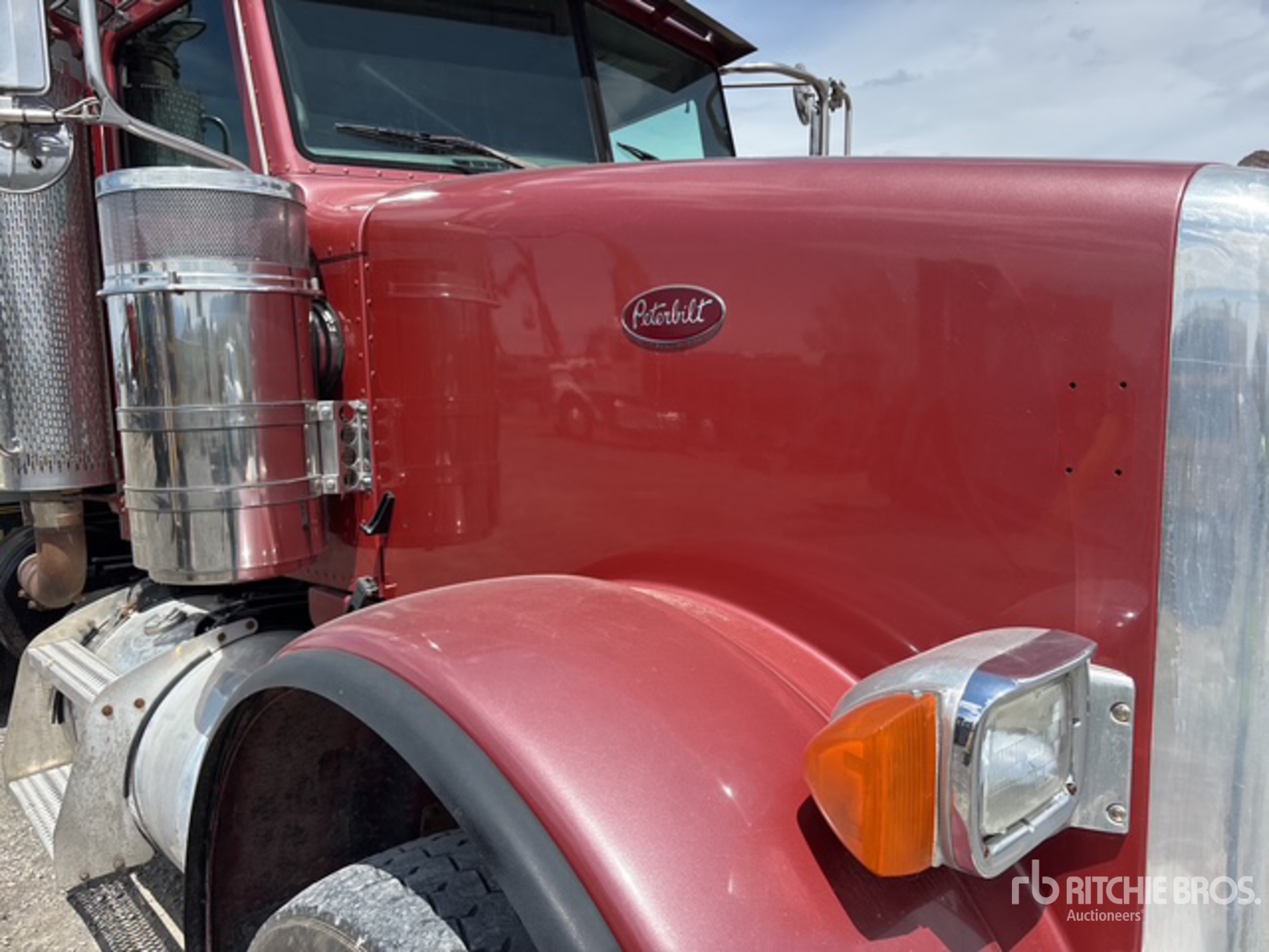 2011 Peterbilt 367