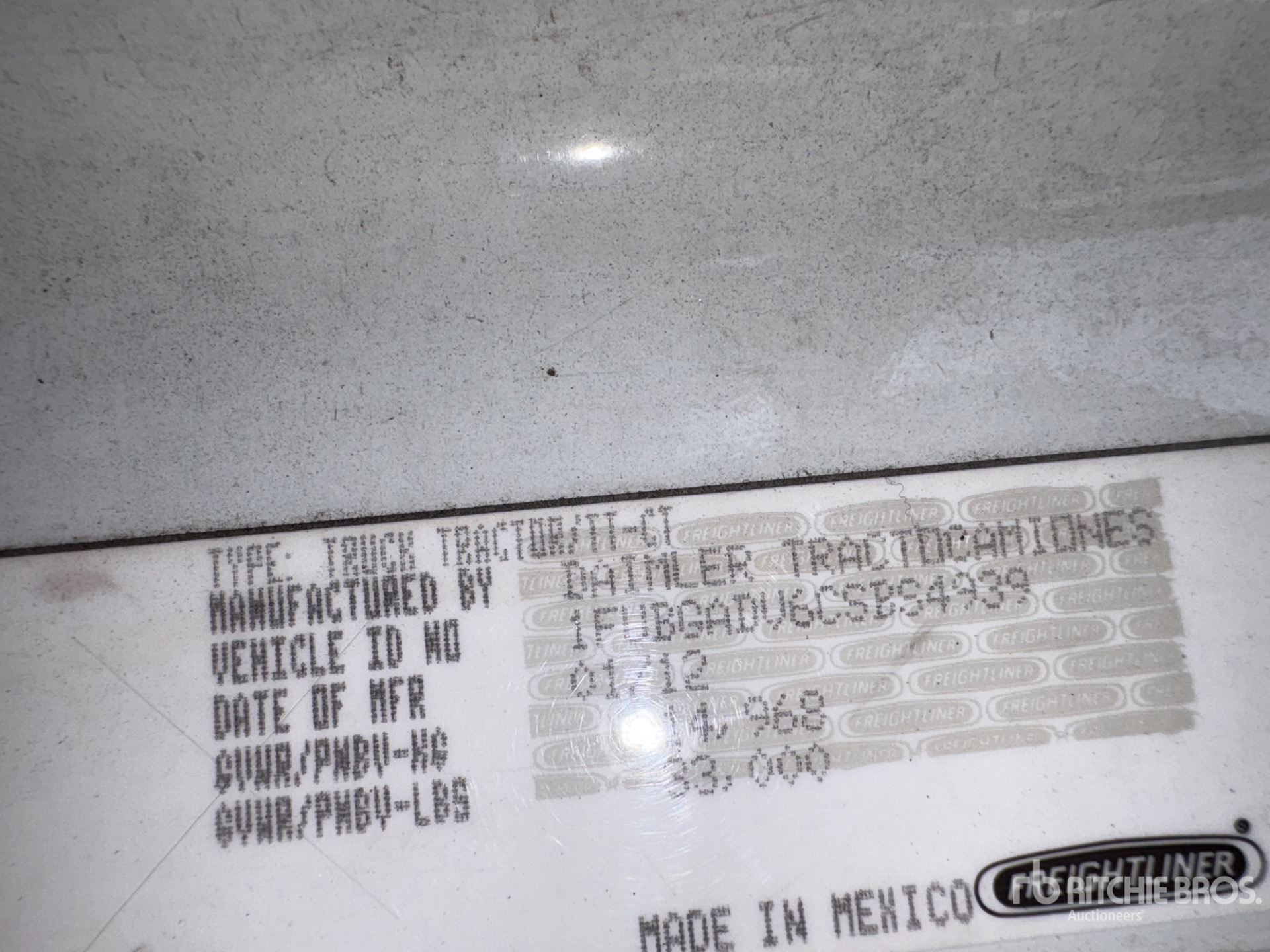 2012 Freightliner CASCADIA 113