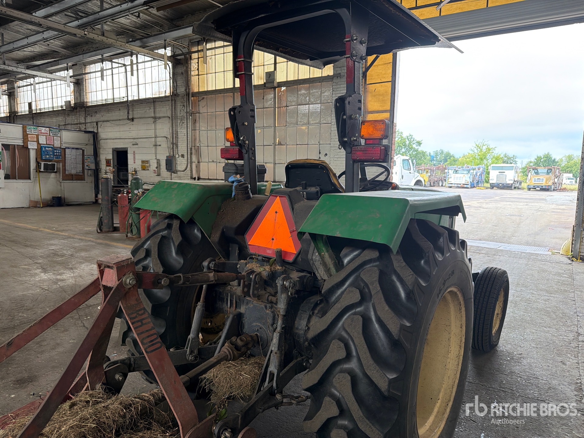 2007 John Deere 5303