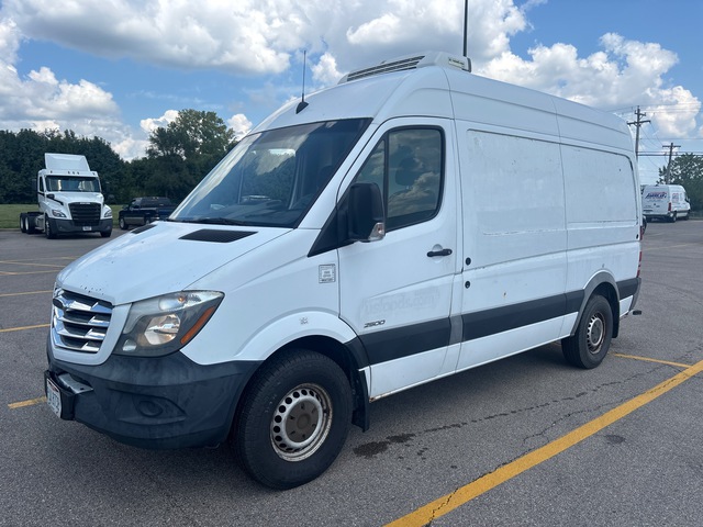 2015 Freightliner F2CA114 Refrigerated Cargo Van