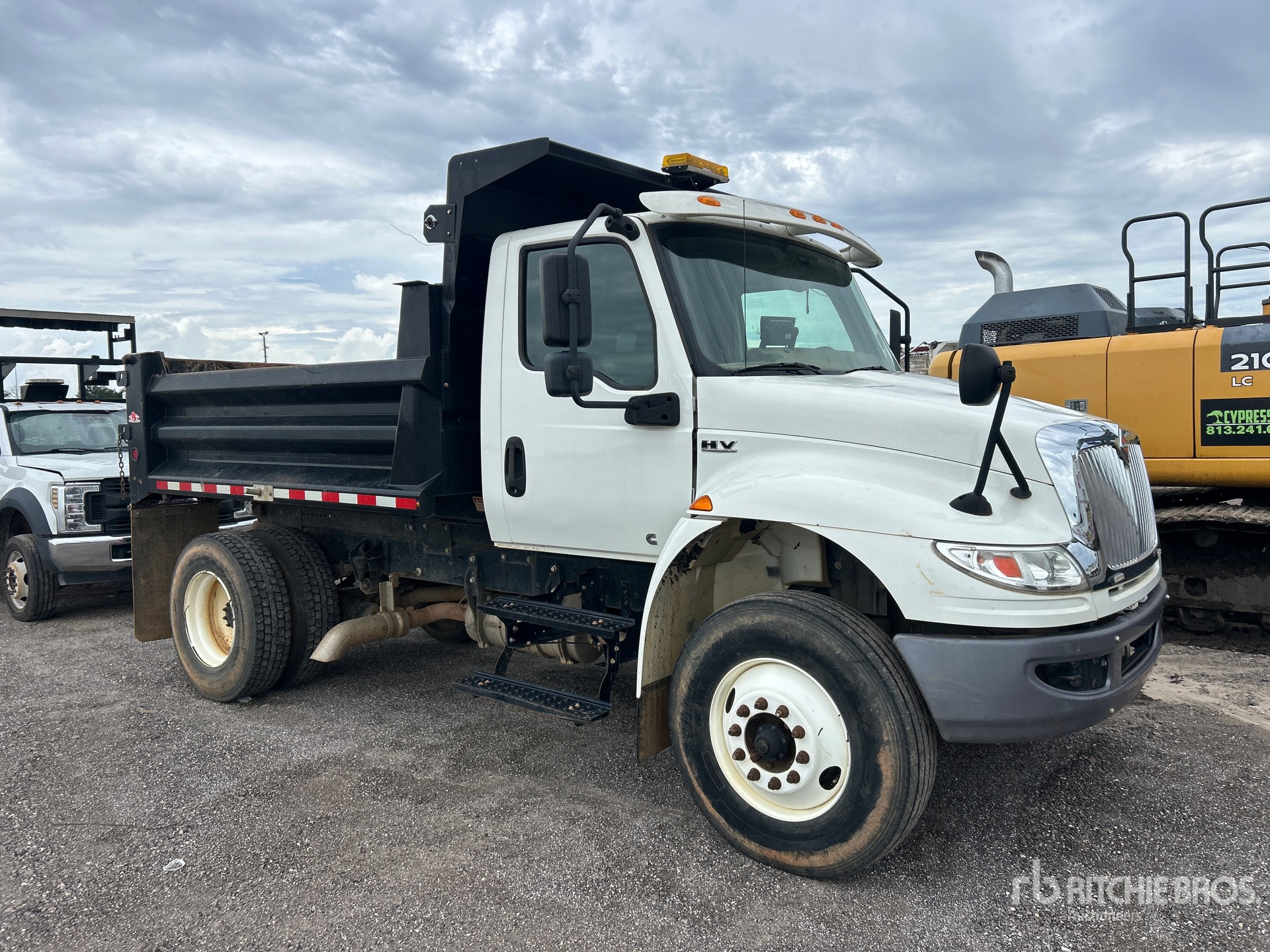 2023 International HV607