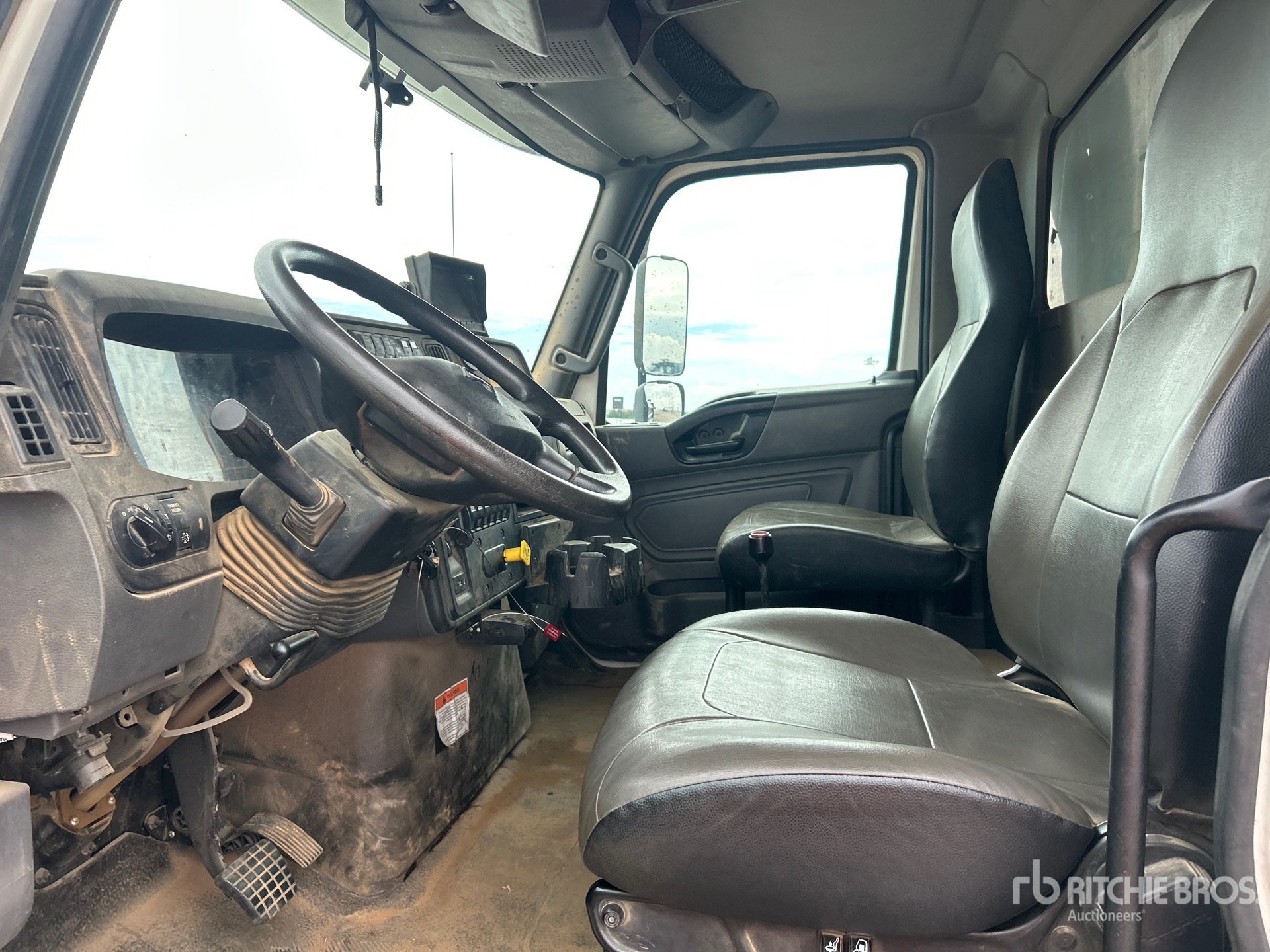 2023 International HV607