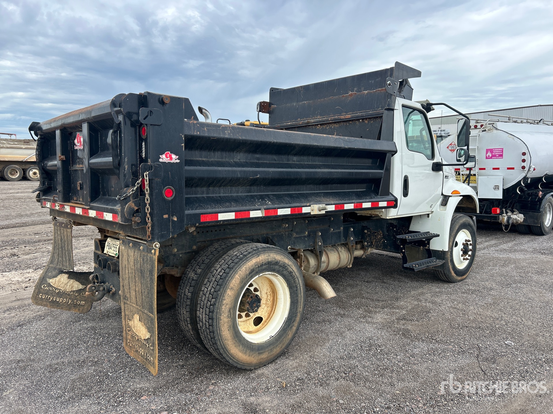 2023 International HV607