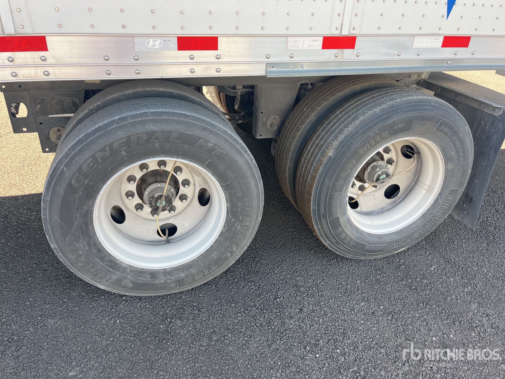 2018 Hyundai VC2530152-AJS