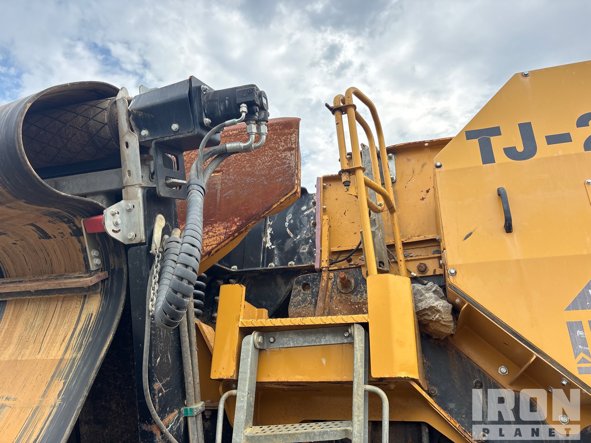 Irock TJ-2745