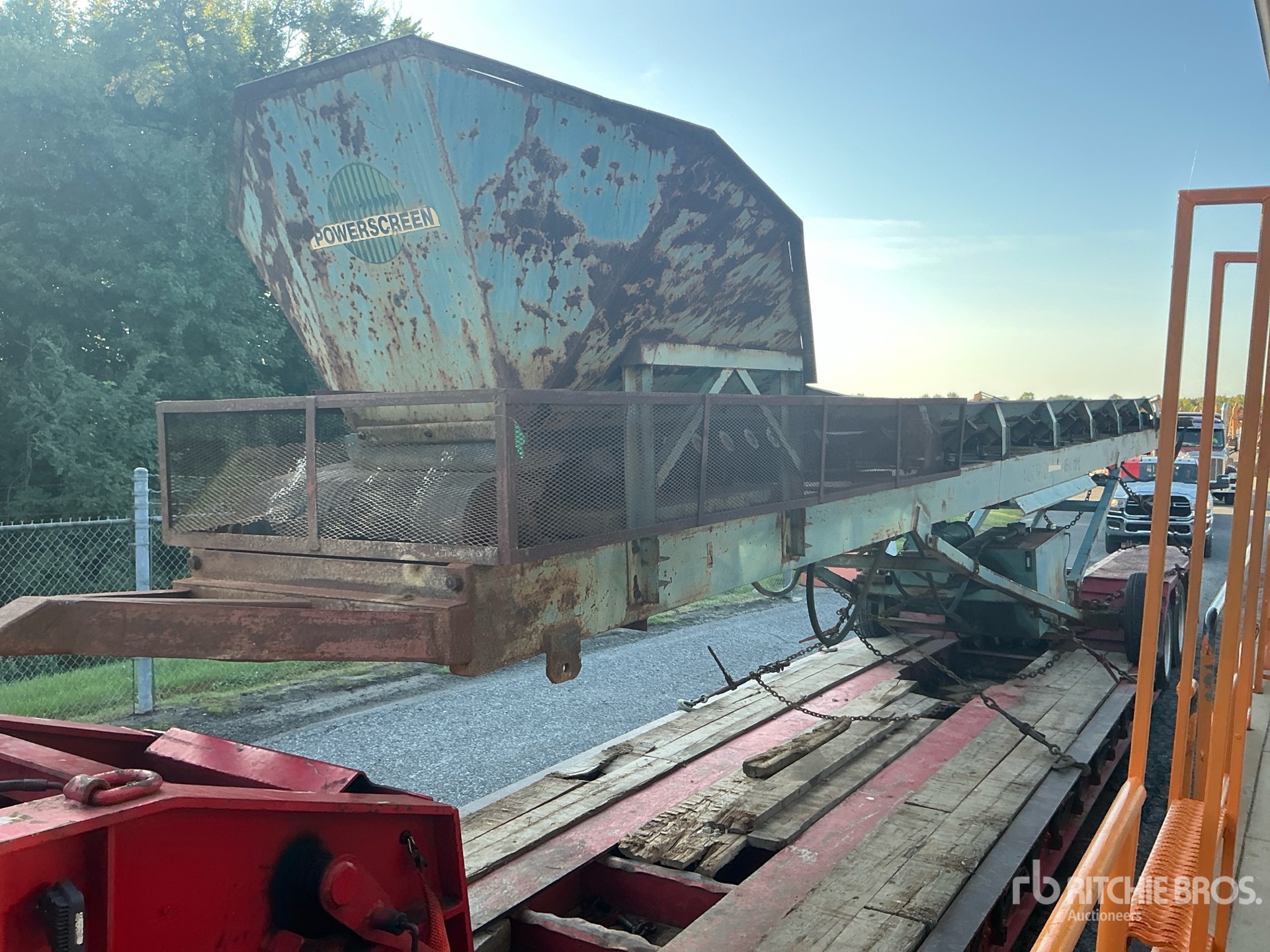1995 Powerscreen 32 IN X 50 FT PORTABLE