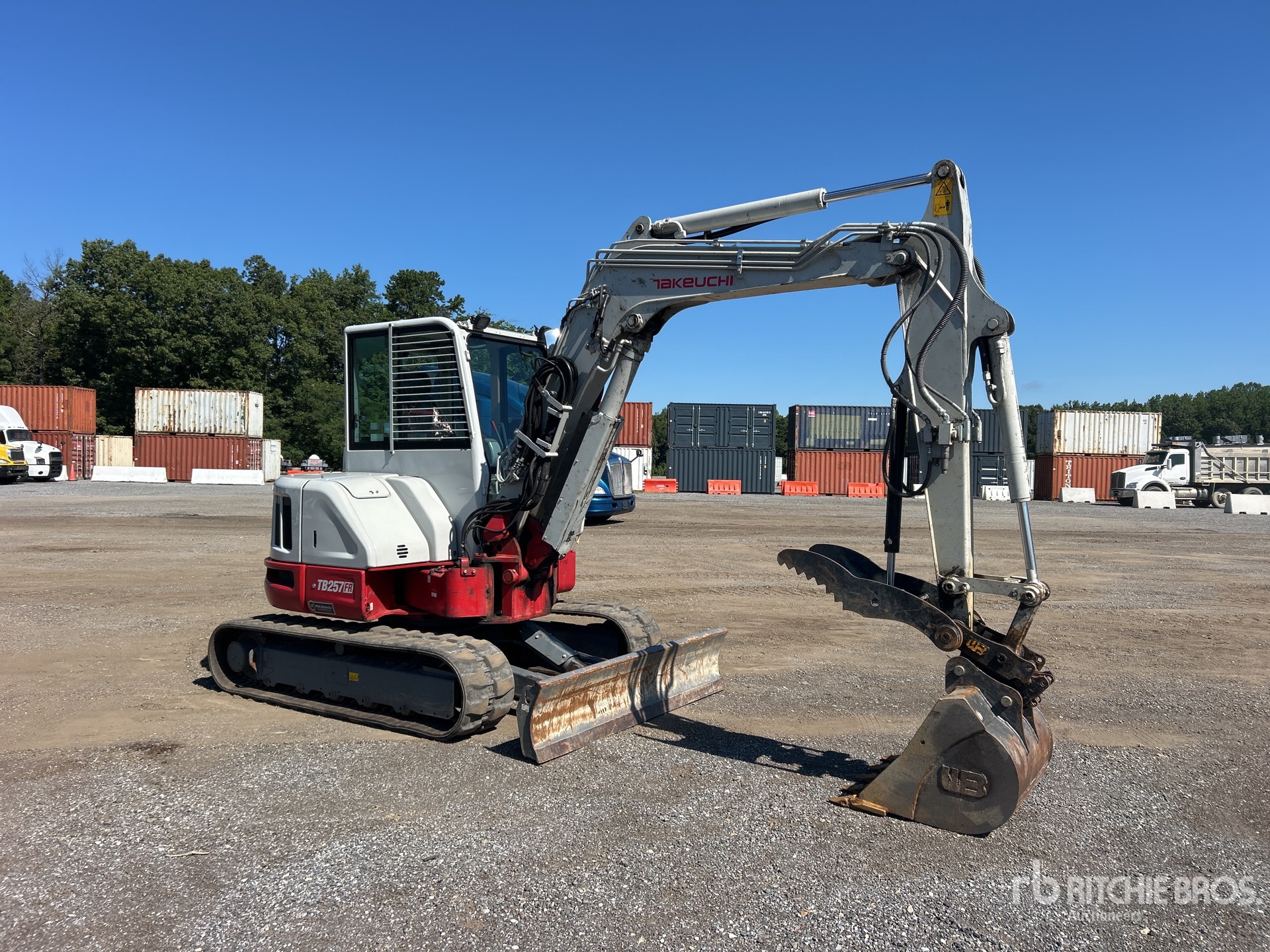2024 Takeuchi TB257FR