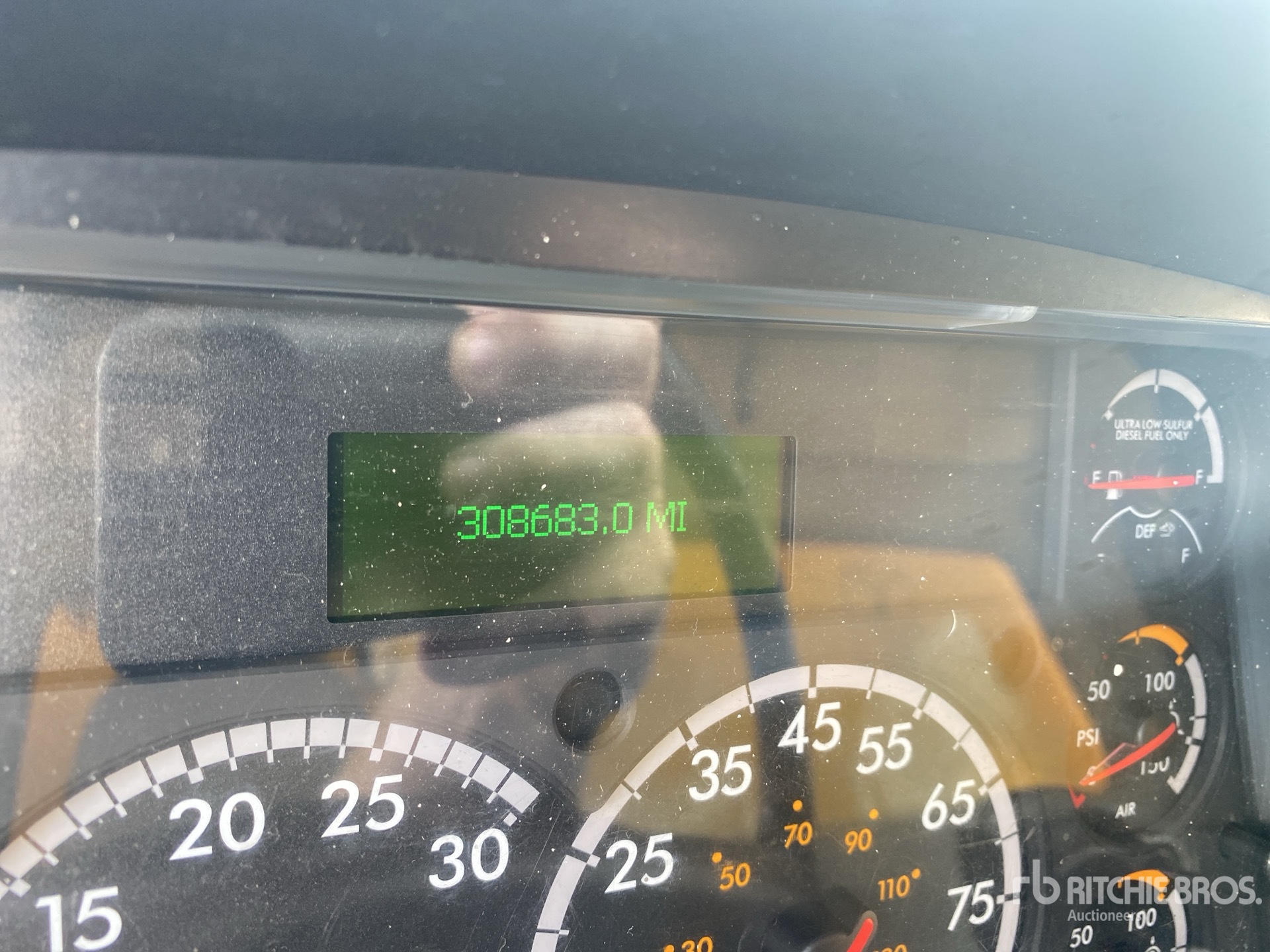 2019 Freightliner M2 106