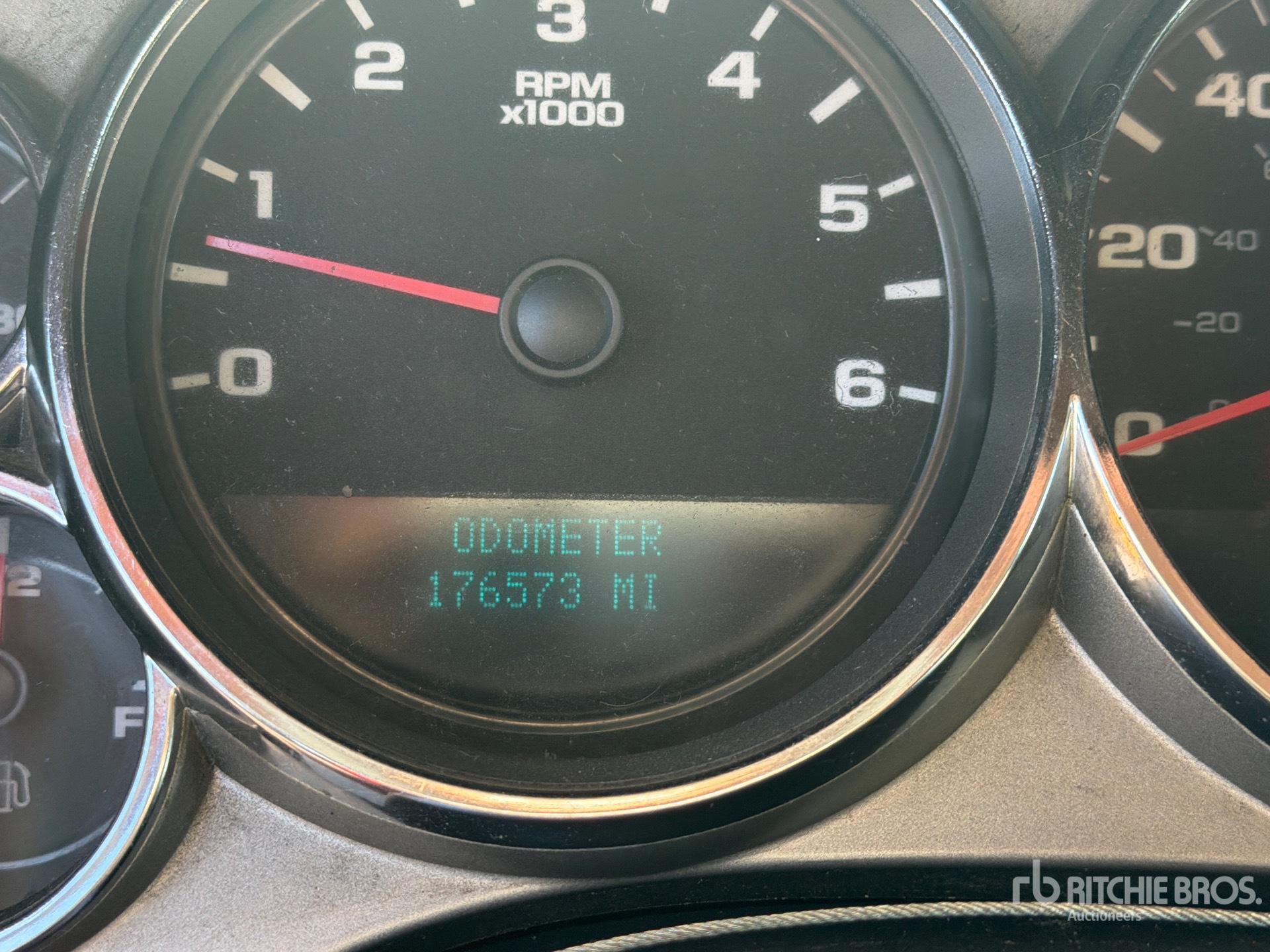 General Appearance with Hour Meter / Odometer