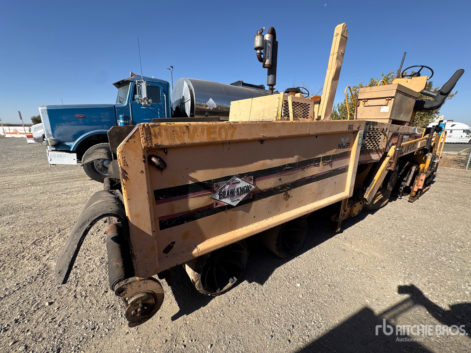 1998 Blaw Knox PF3200