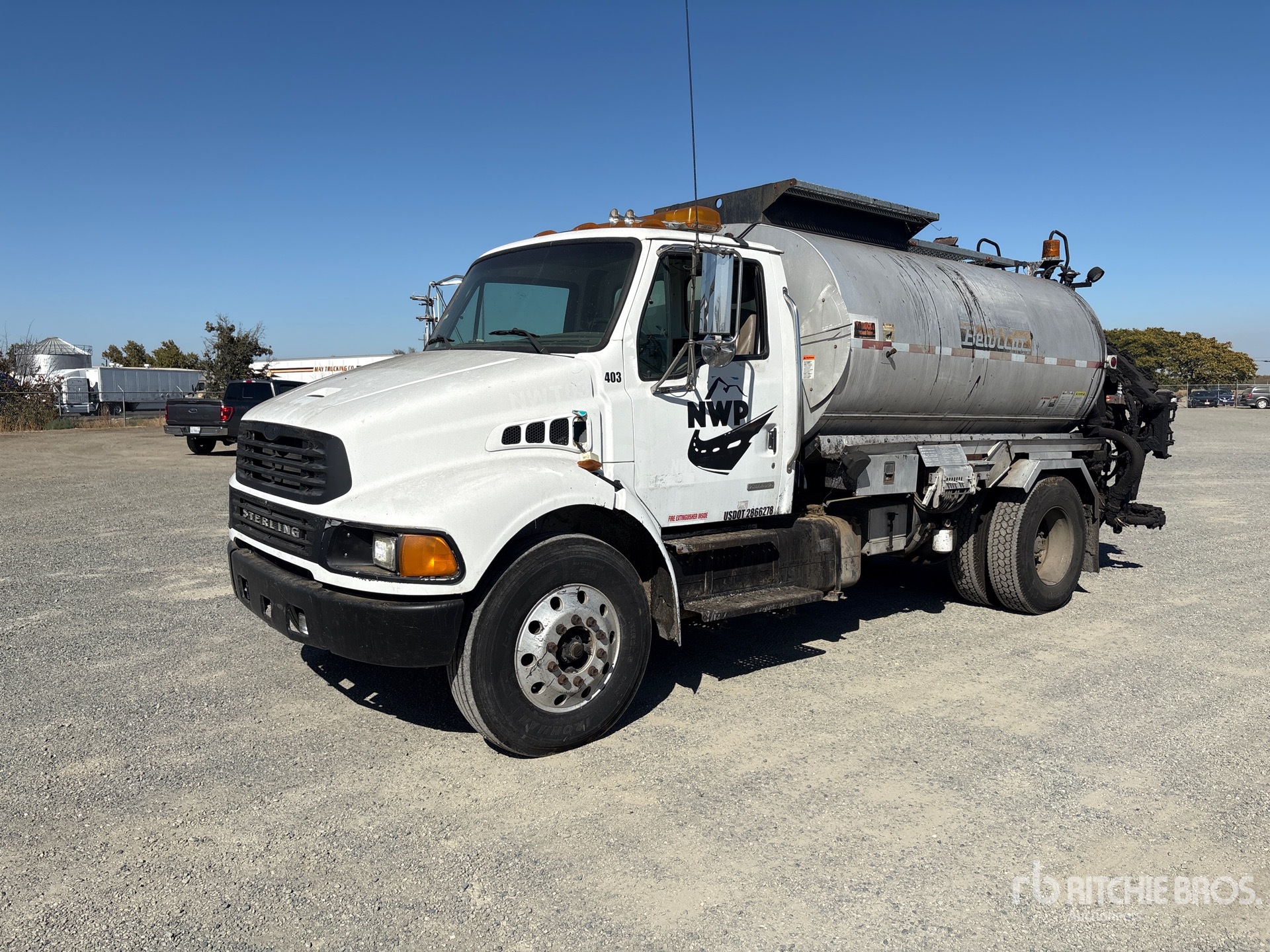 Photo of 2002 Sterling M8500