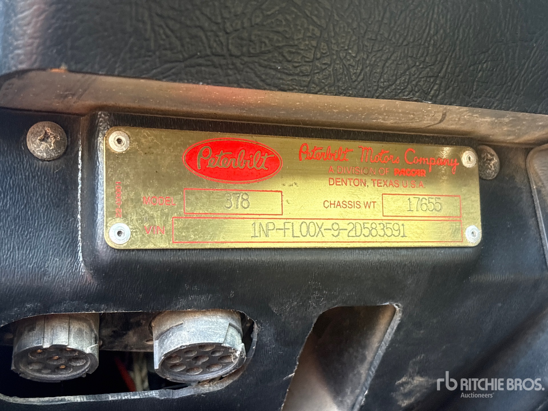 2002 Peterbilt 378