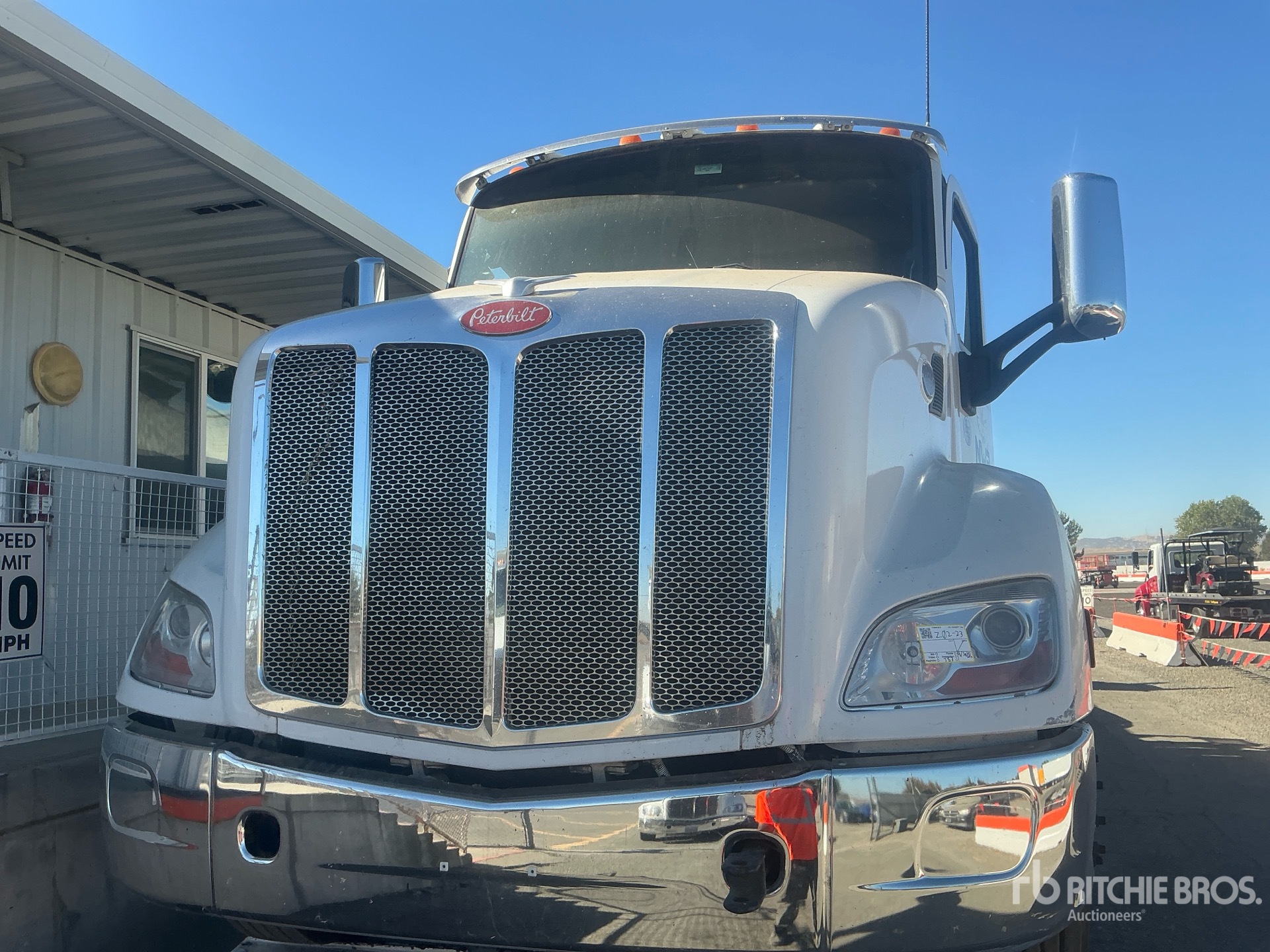 2017 Peterbilt 579