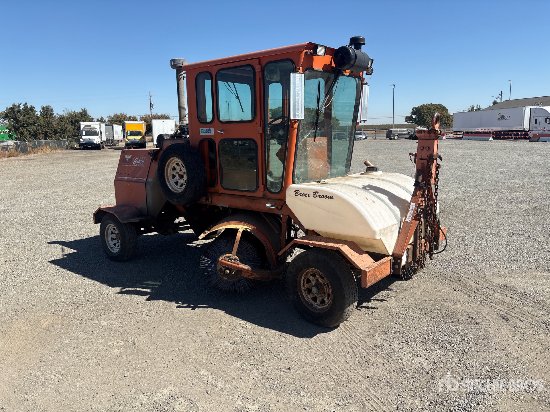 2004 Broce Broom RJ350