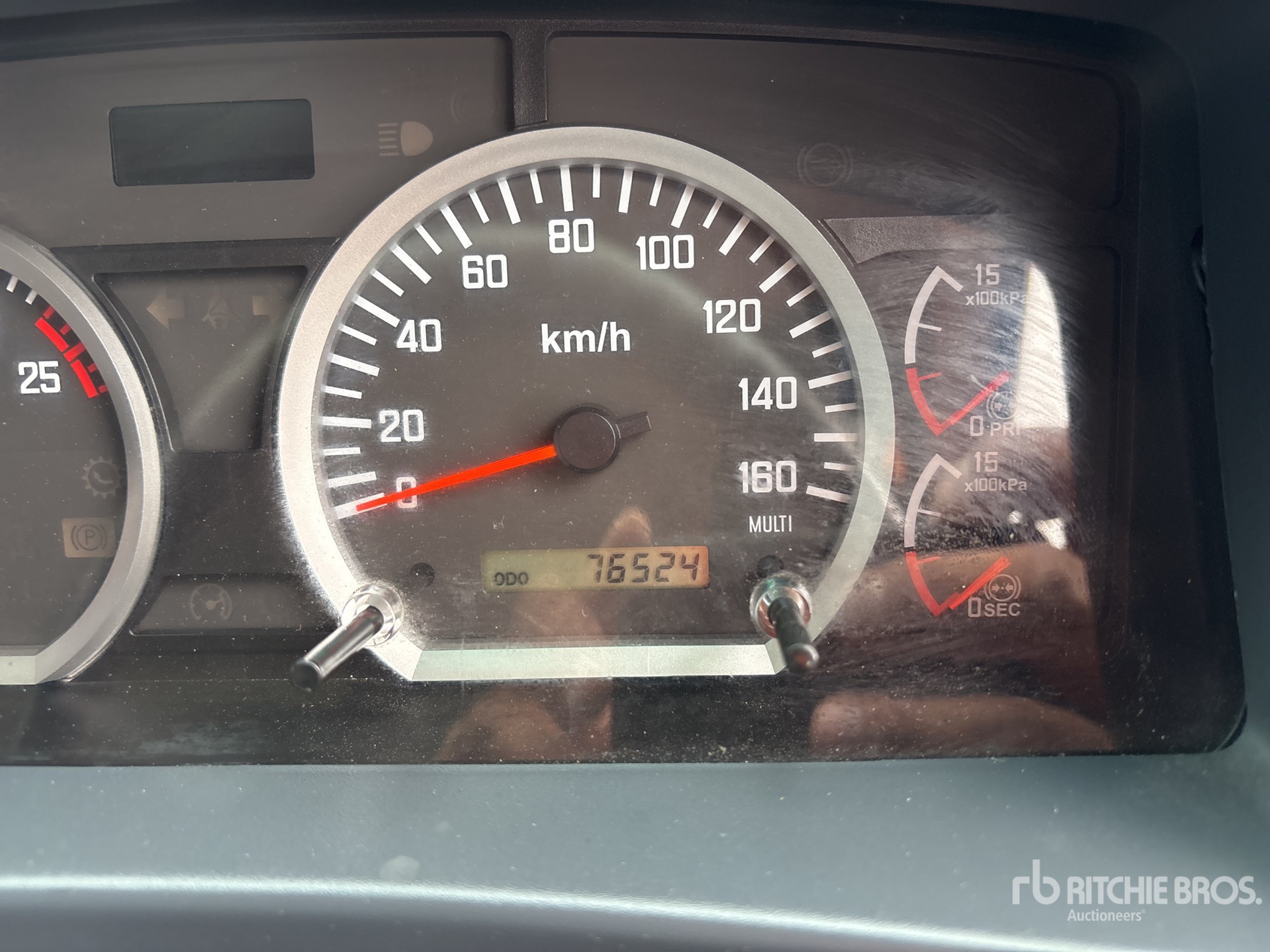 2023 Isuzu FXY