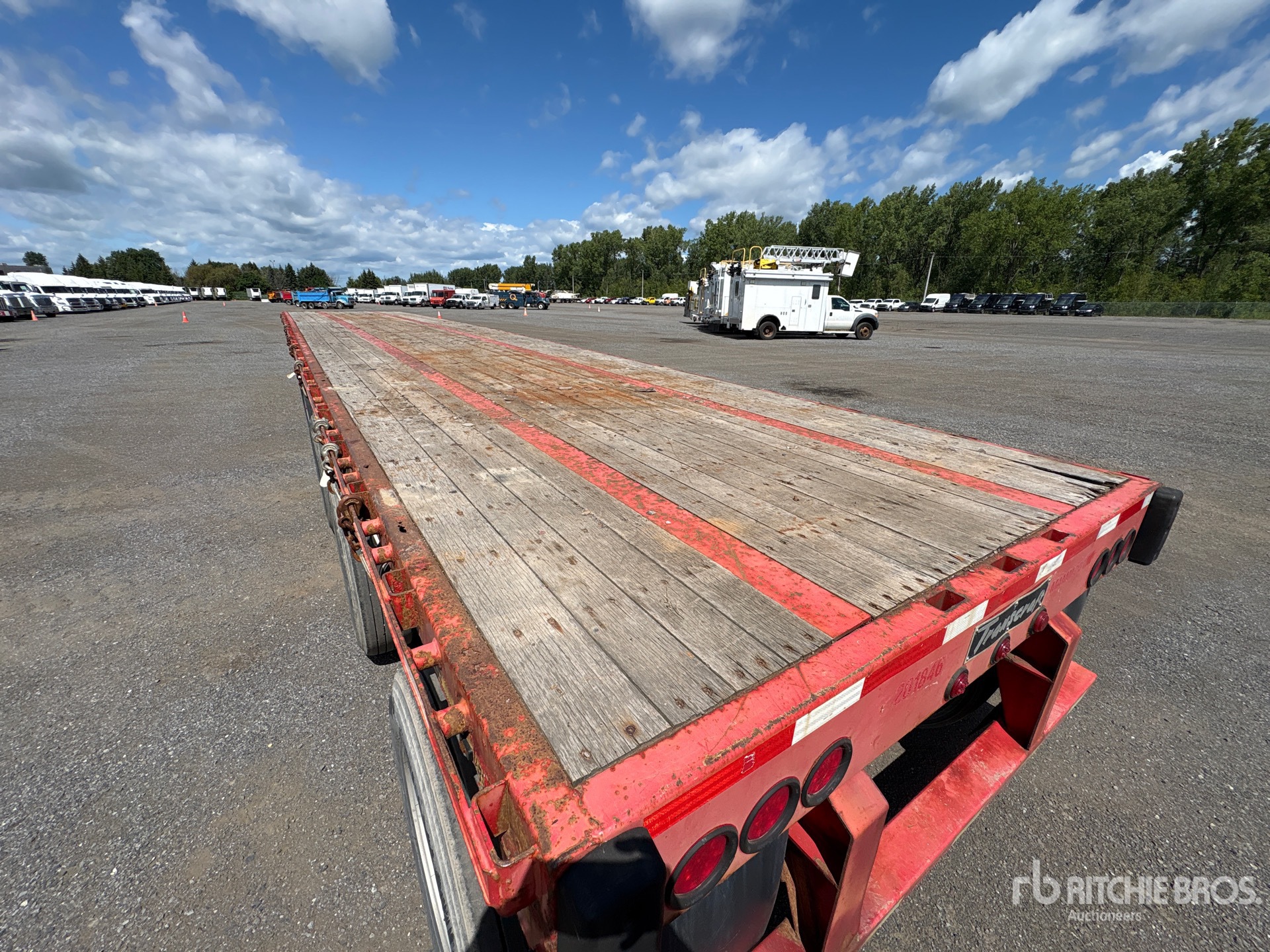 2014 Transcraft TL2000