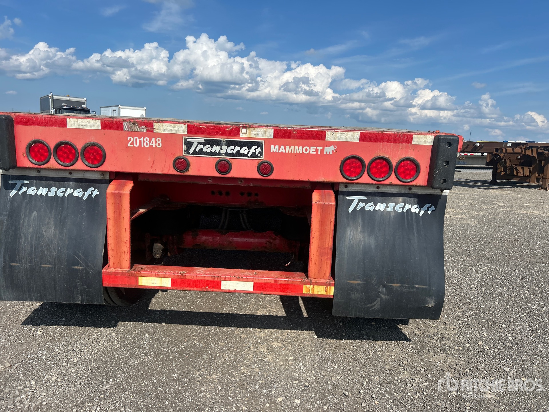 2014 Transcraft TL2000