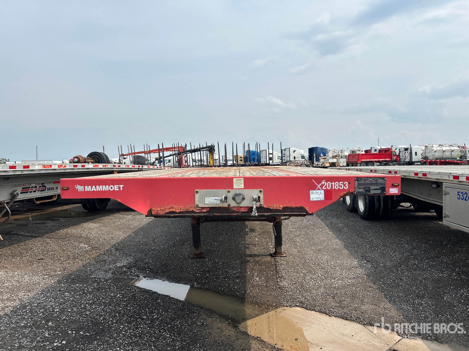 2014 Transcraft TL2000