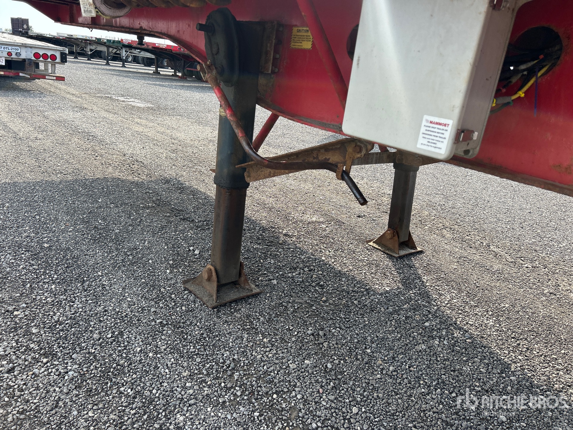 2014 Transcraft TL2000