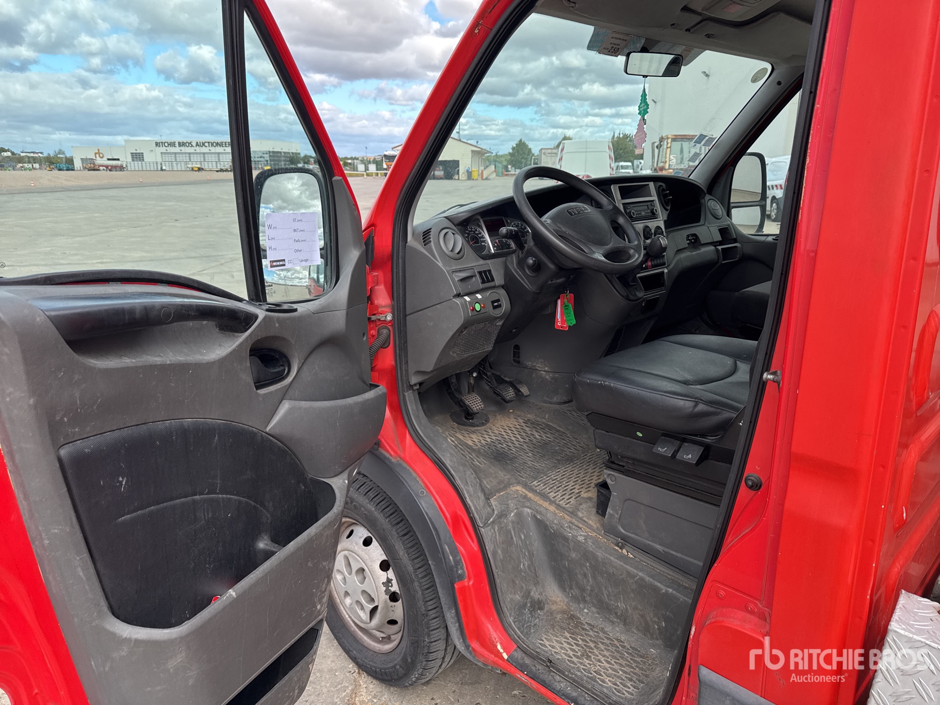 2011 Iveco DAILY