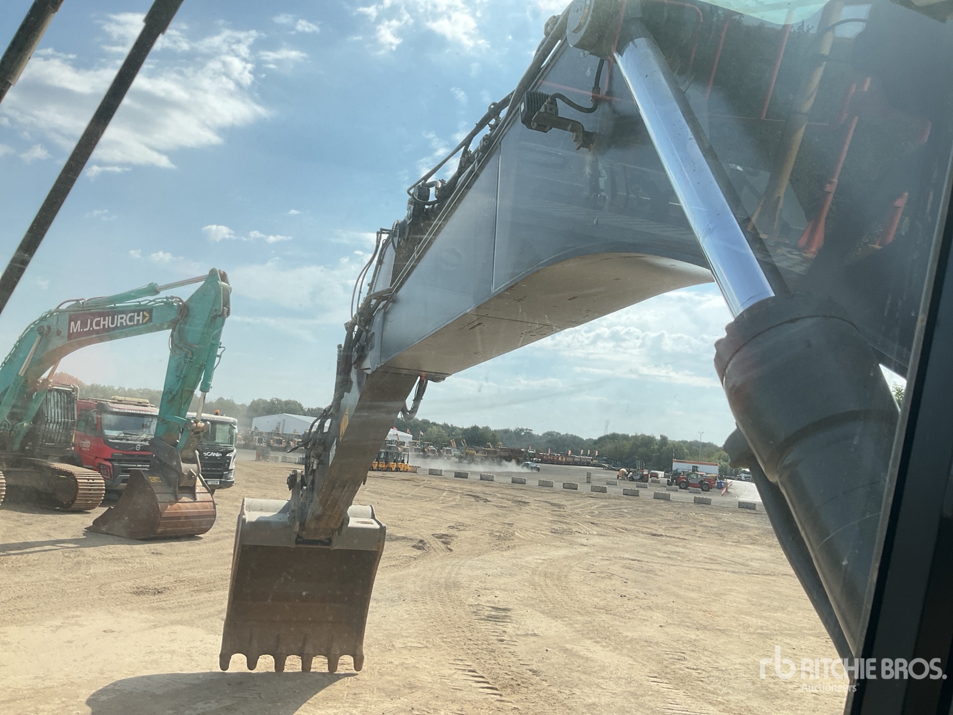2020 Volvo EC250EL