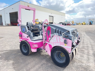 General Appearance with Bild, Ecke vorne rechts