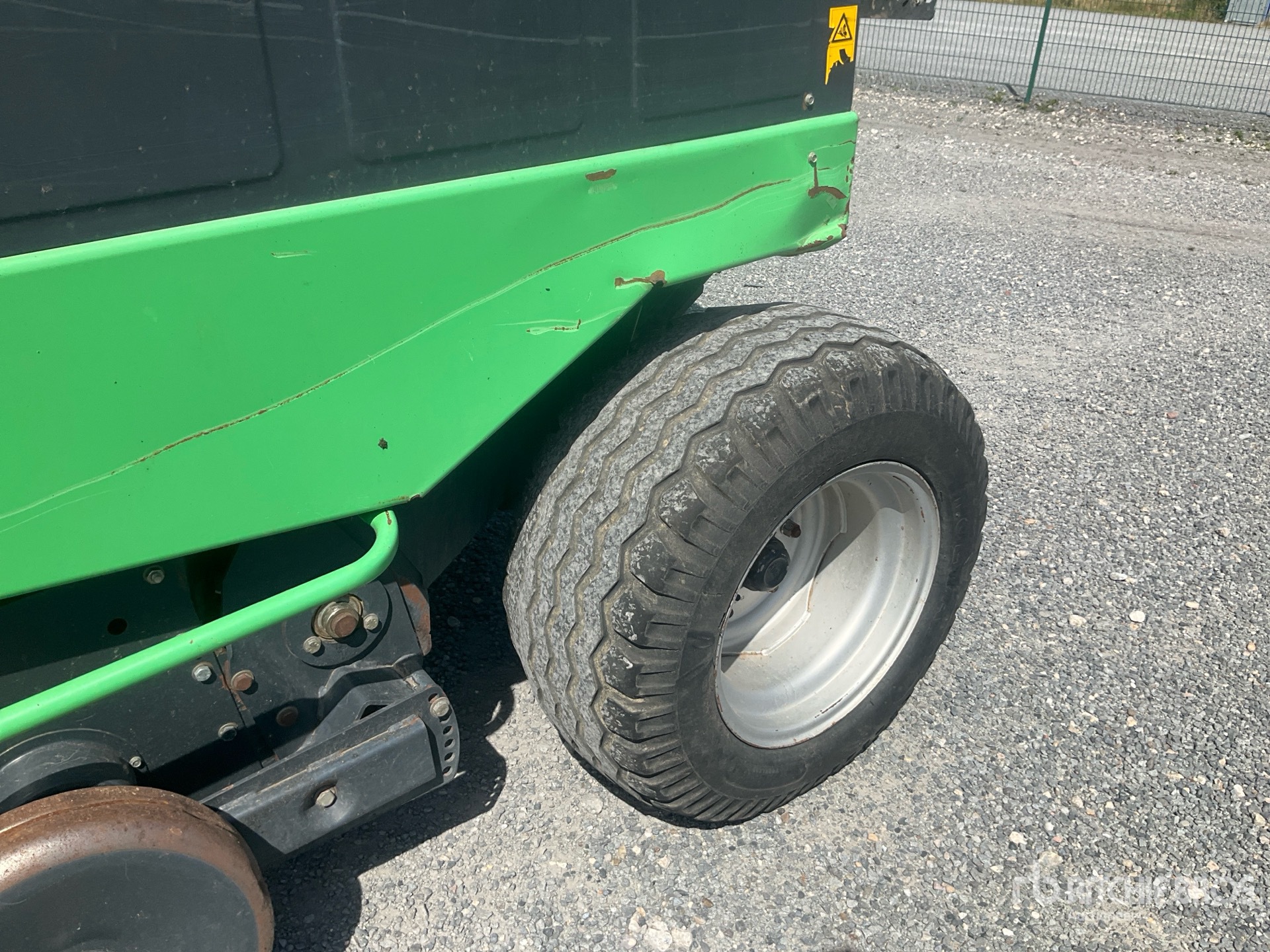 2000 Deutz-Fahr RB3.56