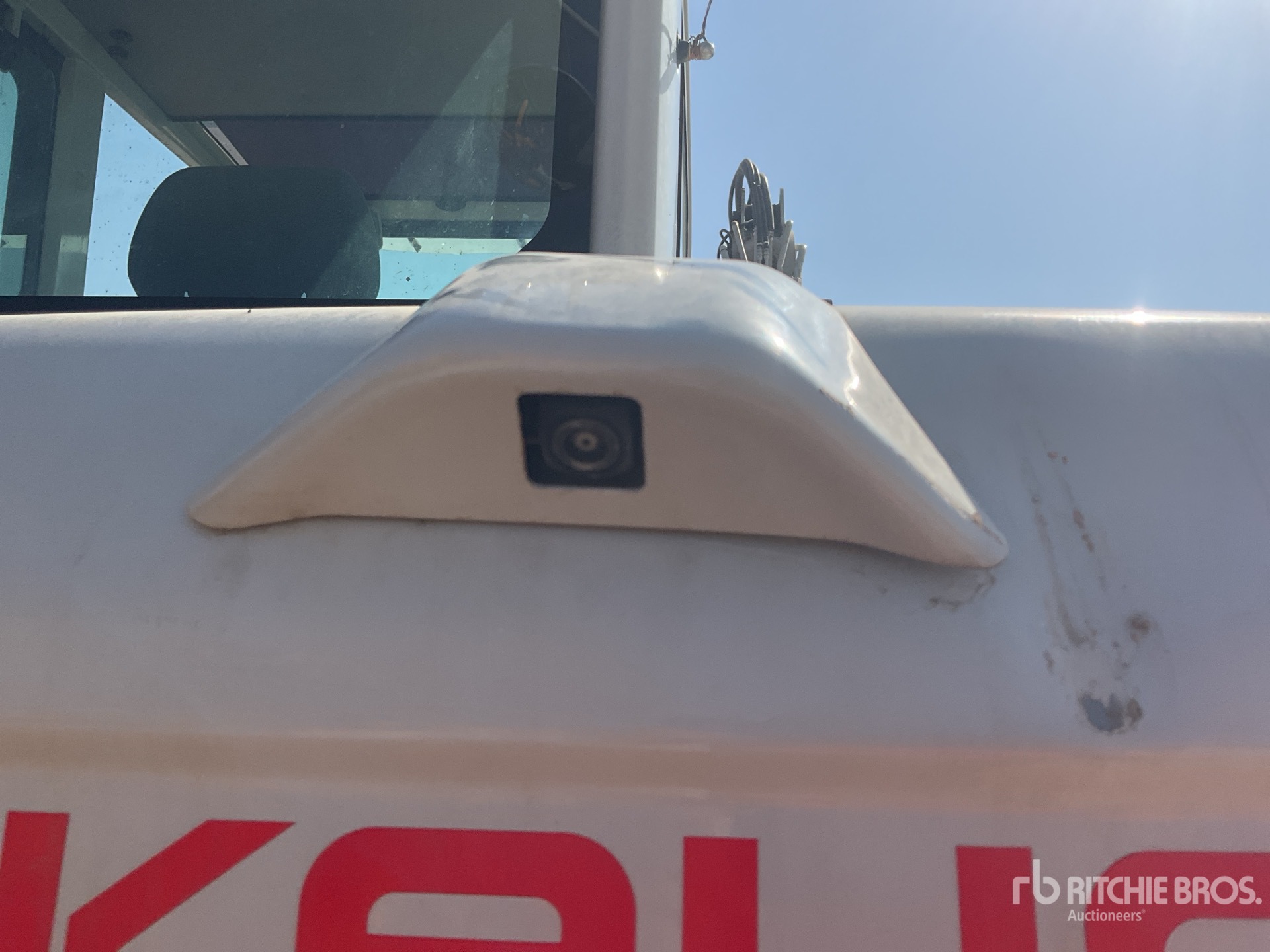 2019 Takeuchi TB290-2