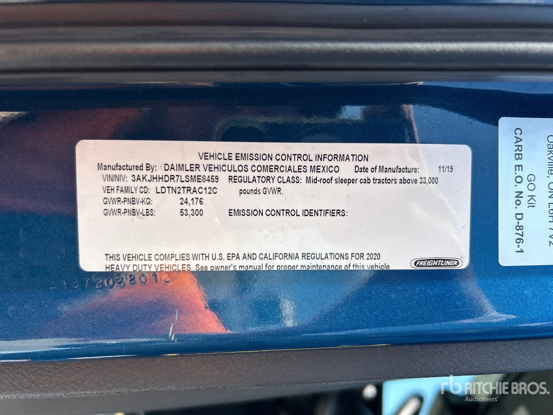 2020 Freightliner CASCADIA 126