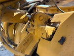 Hydraulics with Saddle Positioning Cylinder
