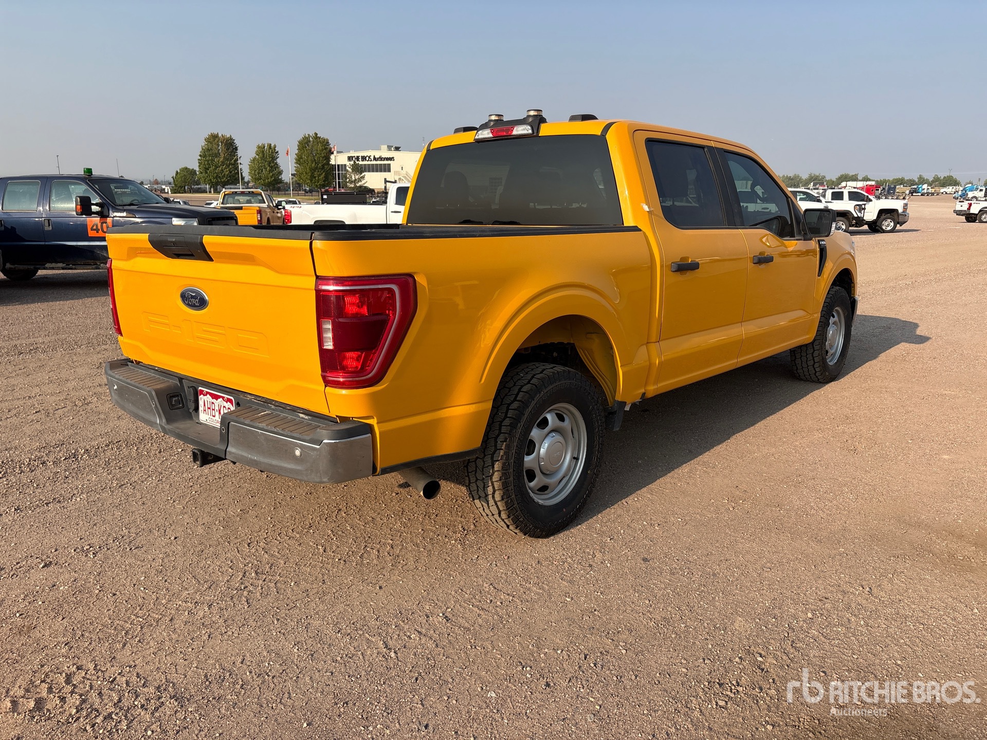 General Appearance with Picture, Right Rear Corner