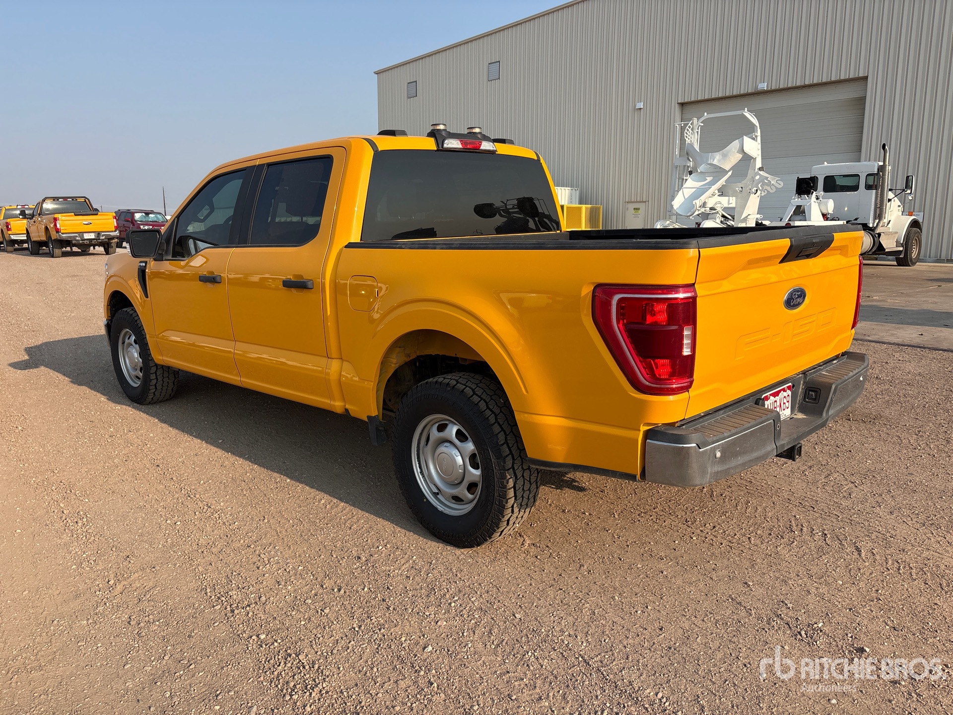 General Appearance with Picture, Left Rear Corner