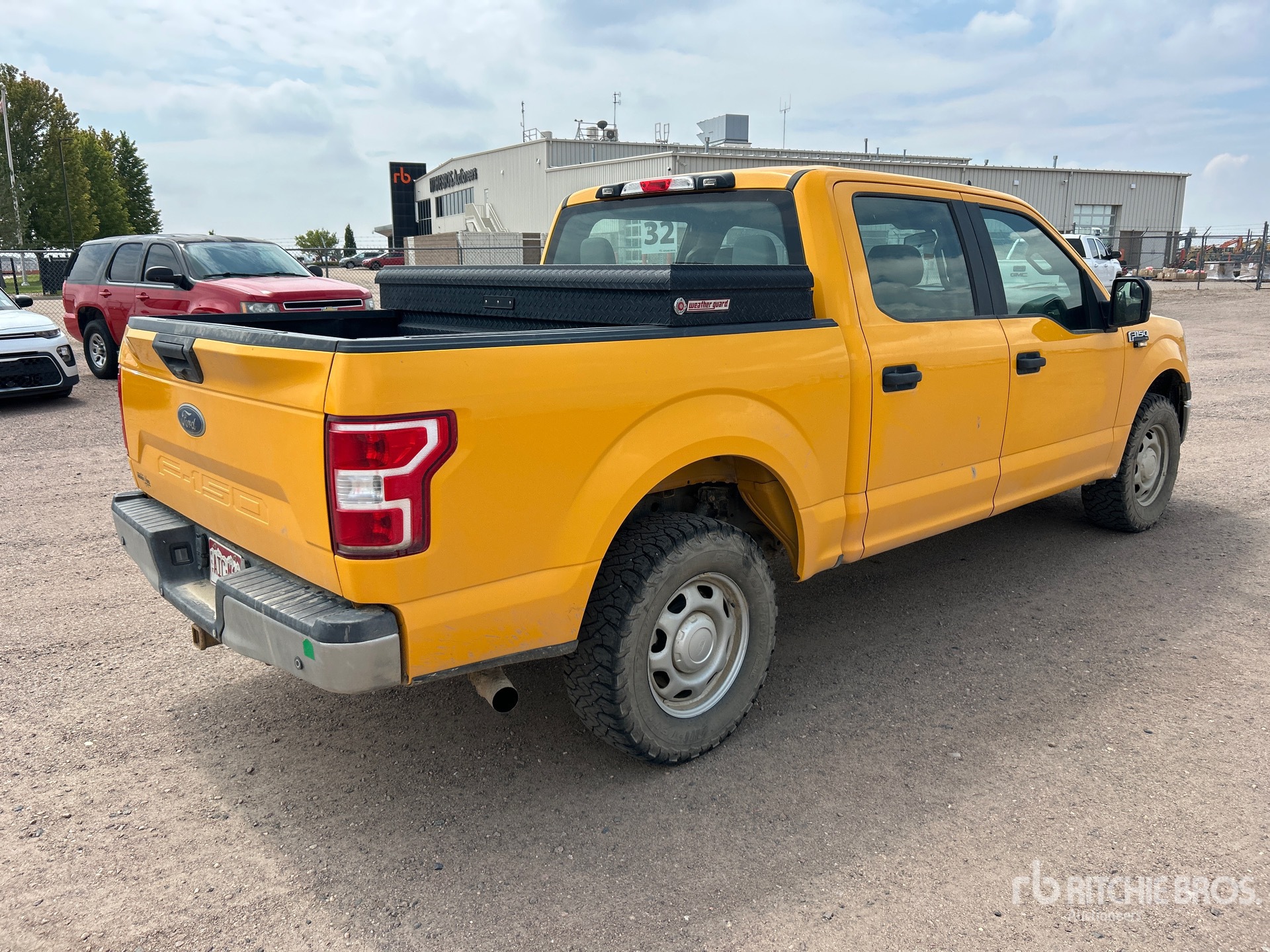 General Appearance with Picture, Right Rear Corner