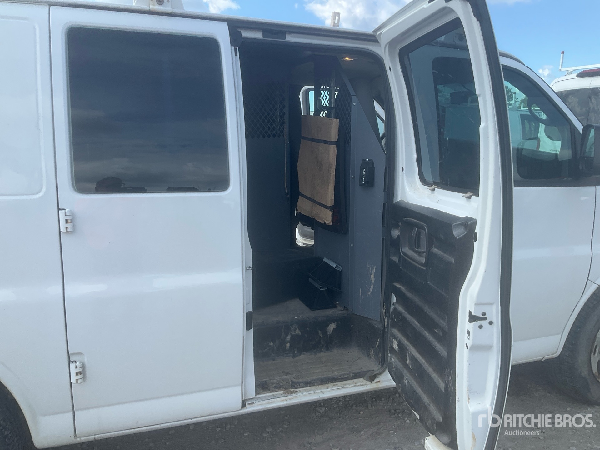 2013 Chevrolet EXPRESS 1500