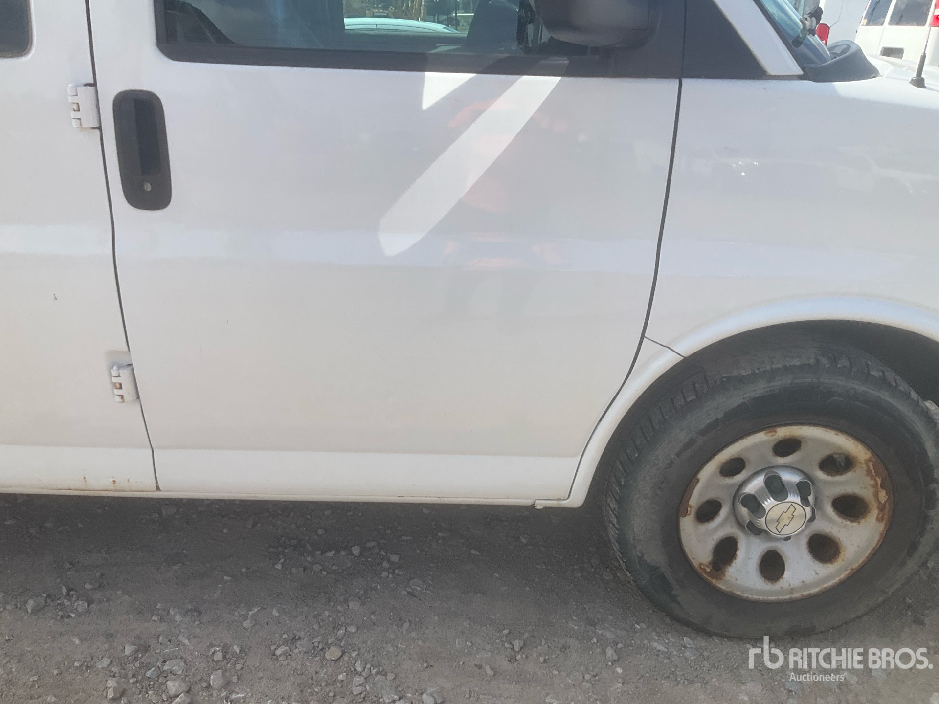 2013 Chevrolet EXPRESS 1500