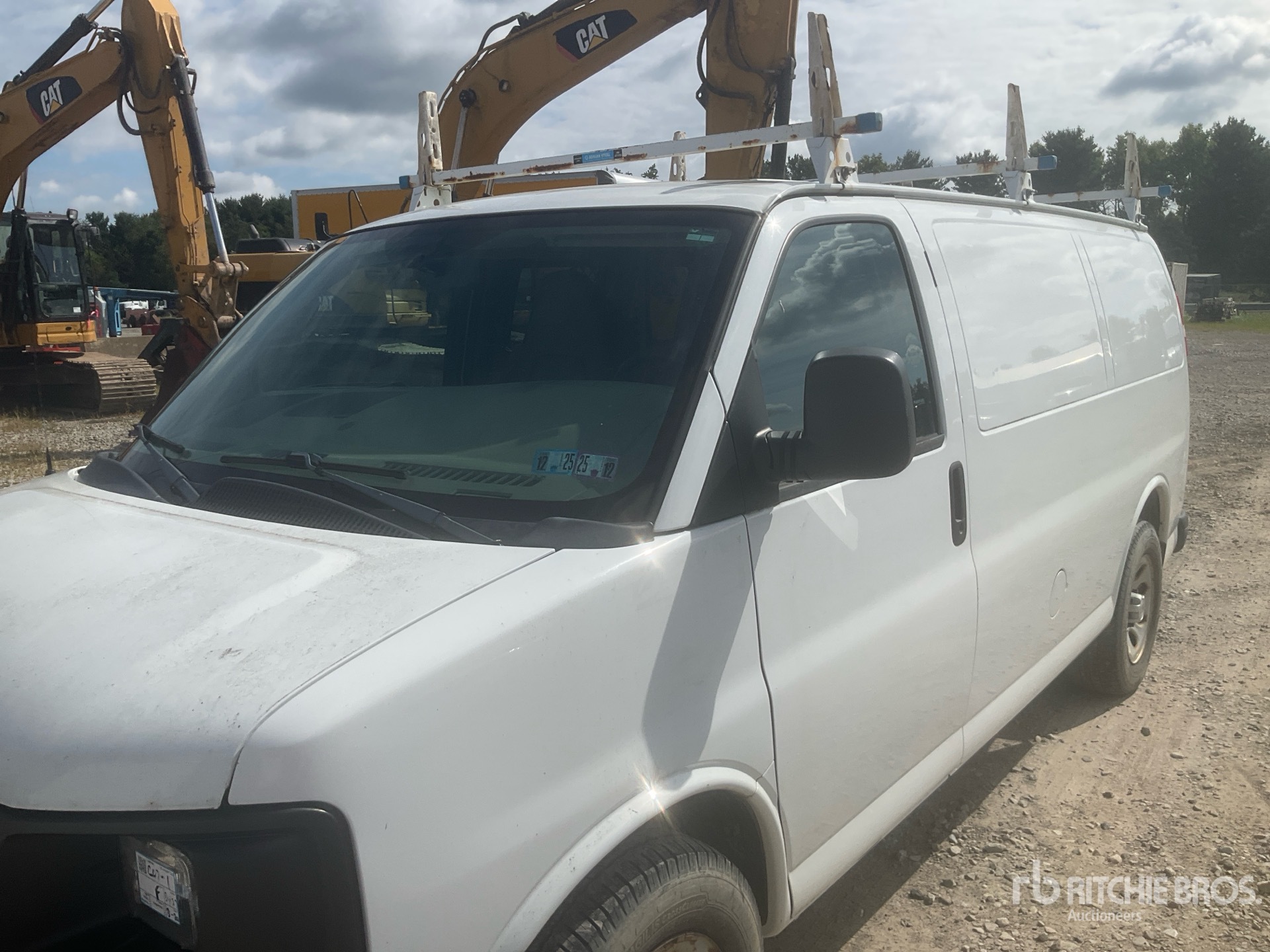 2013 Chevrolet EXPRESS 1500