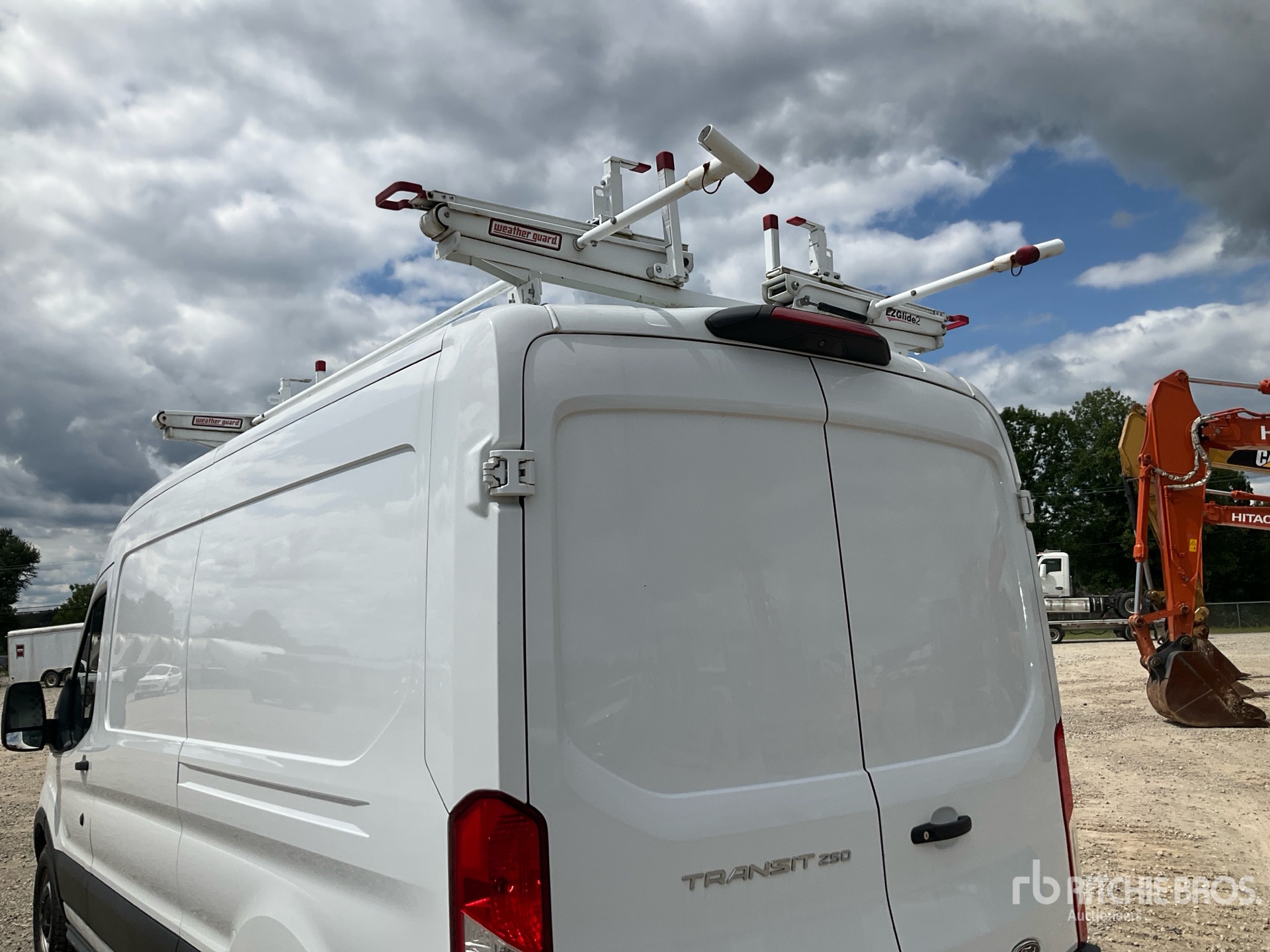 2019 Ford TRANSIT 1500