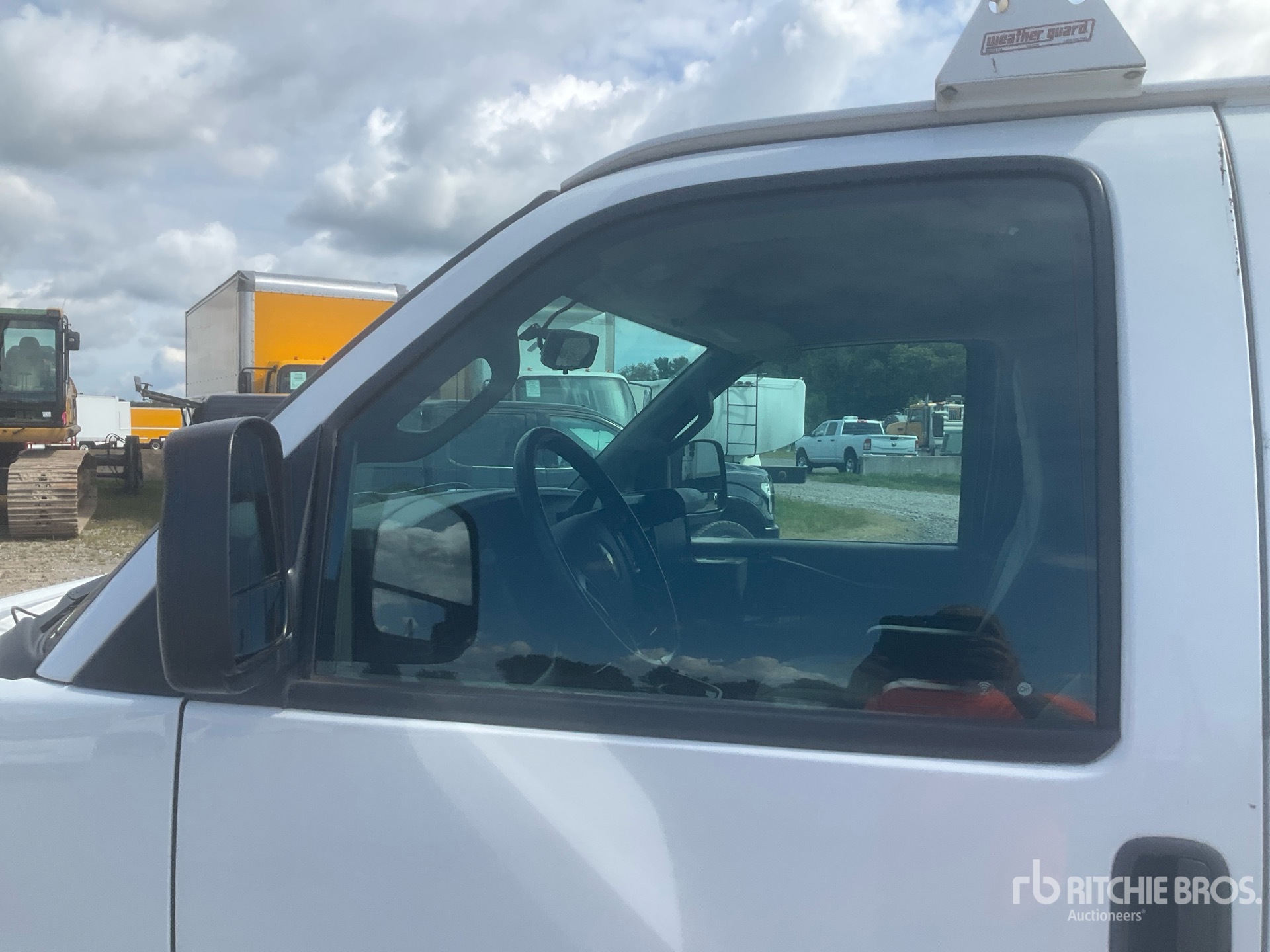 2020 Chevrolet EXPRESS 2500