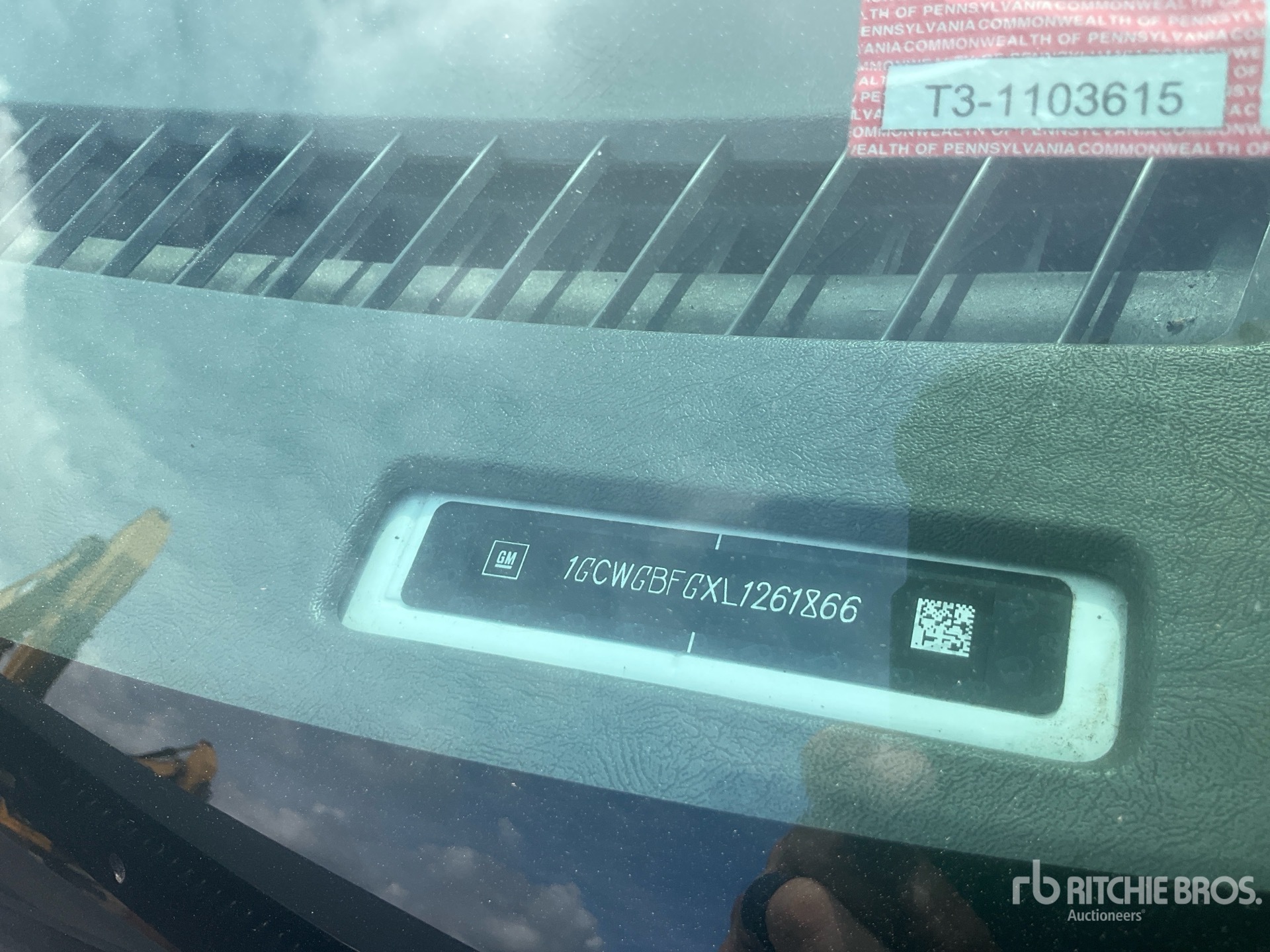 2020 Chevrolet EXPRESS 2500