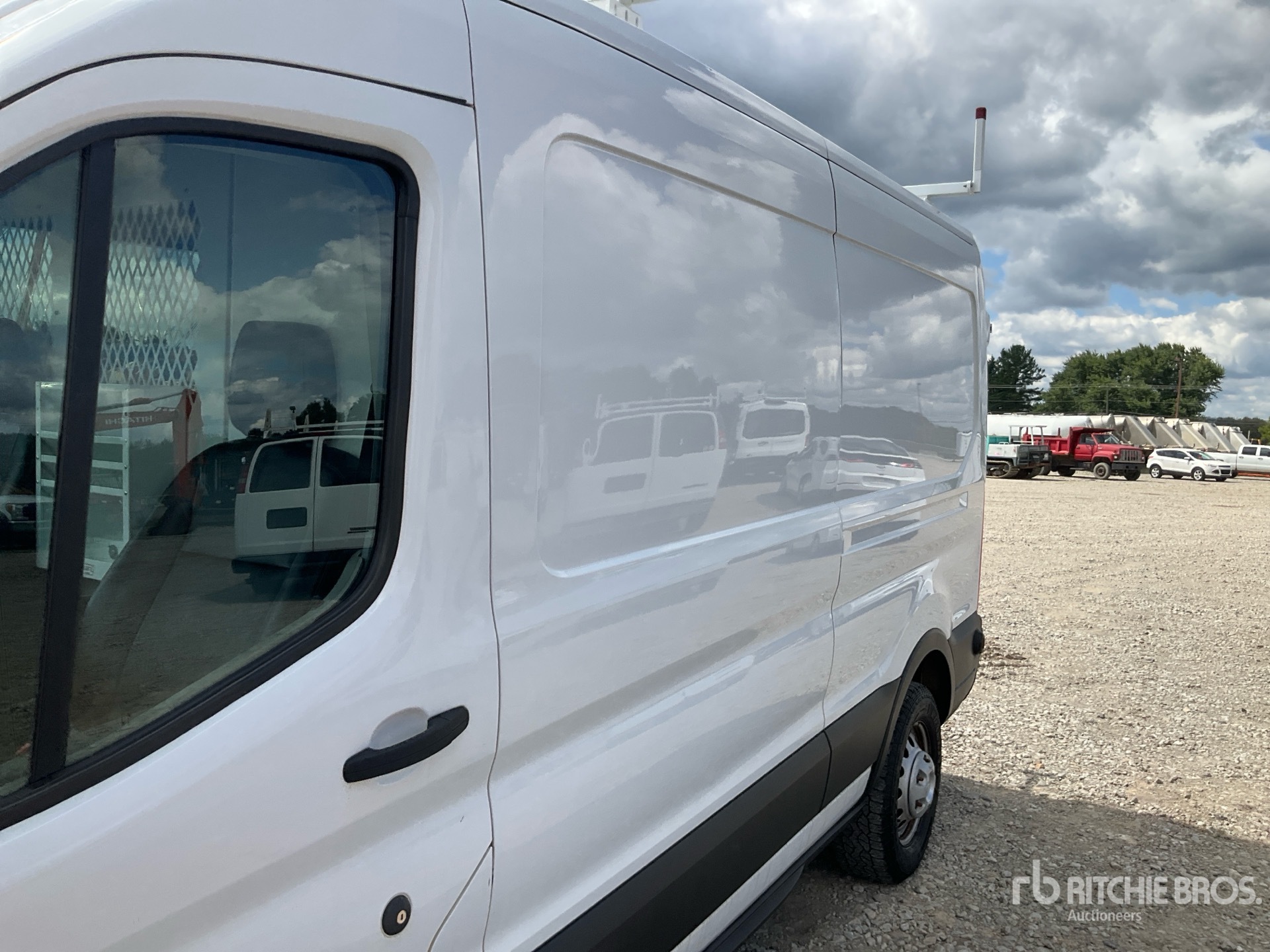 2020 Ford TRANSIT 250