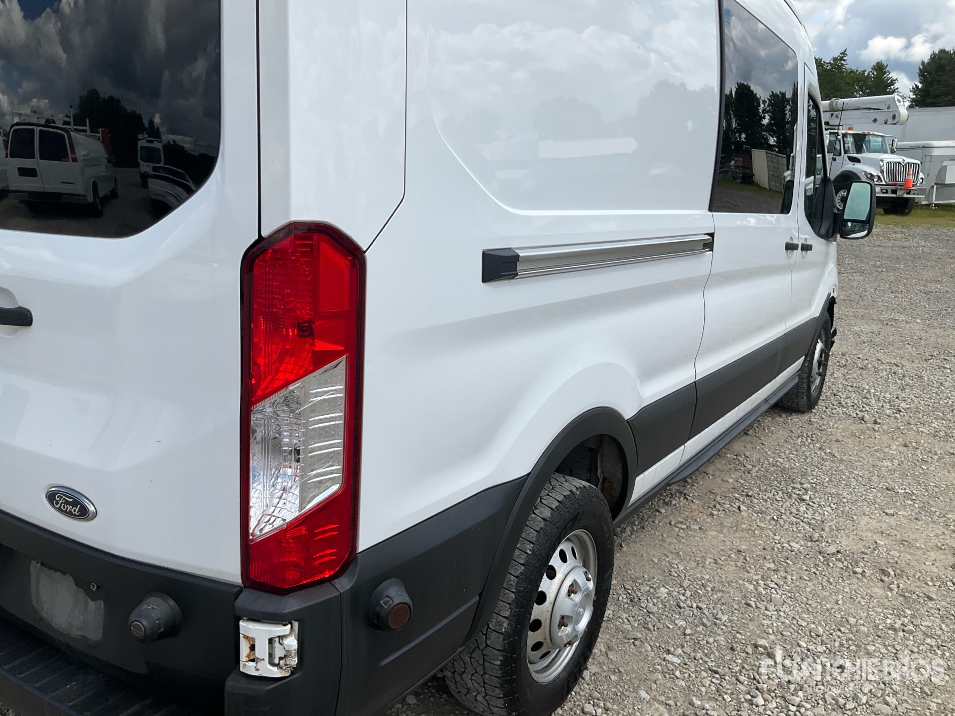 2020 Ford TRANSIT 250
