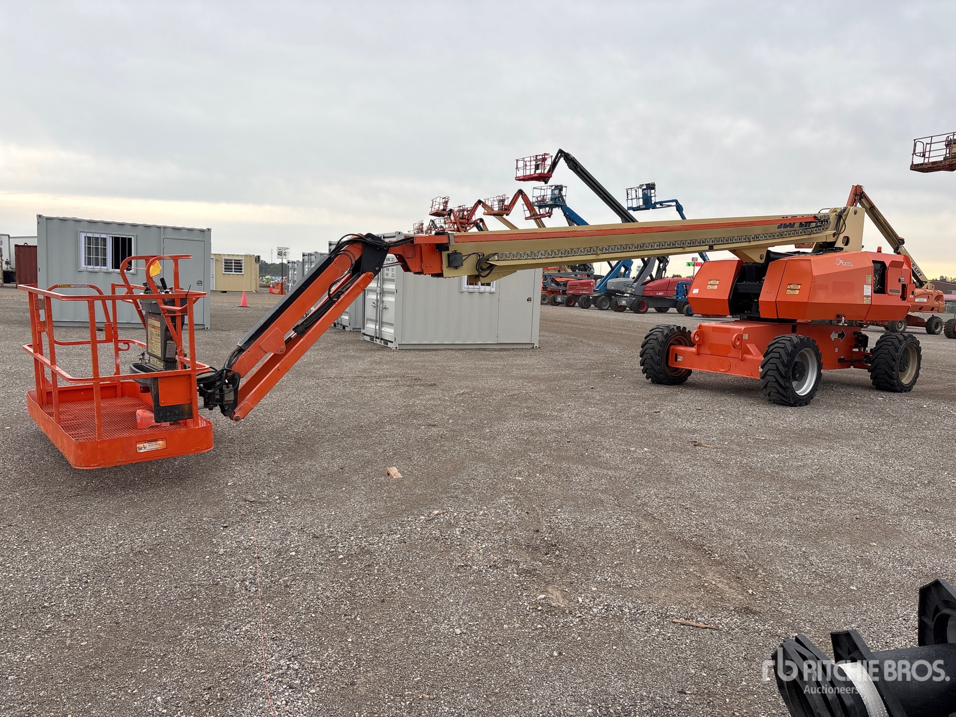 Photo of 2019 JLG 860SJ