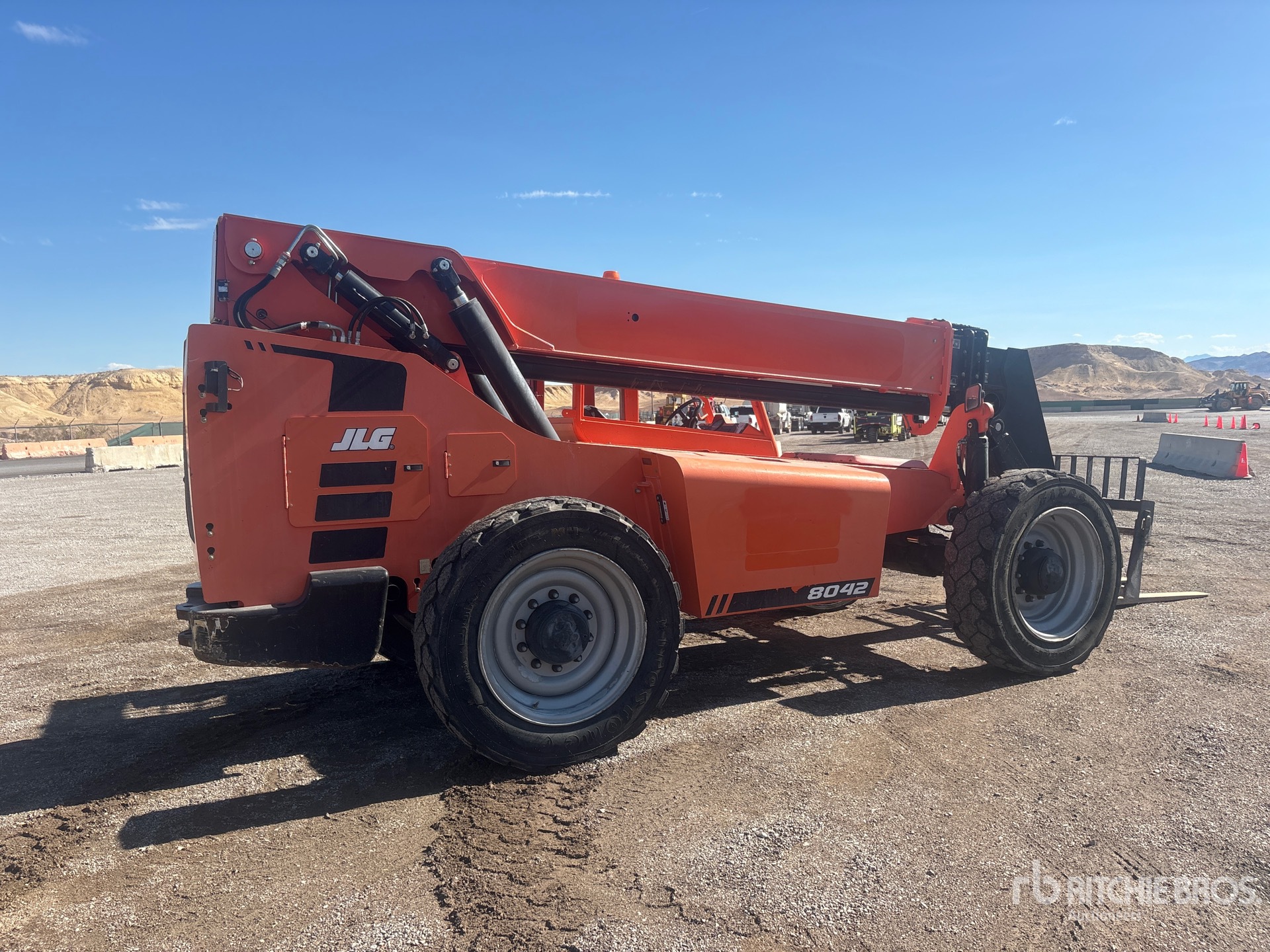 2018 Skyjack 8042