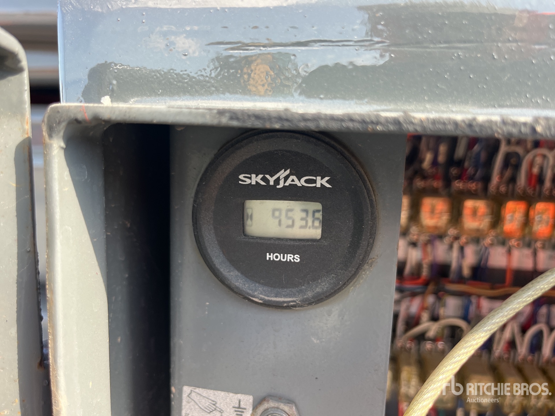 2017 Skyjack SJ8841RT