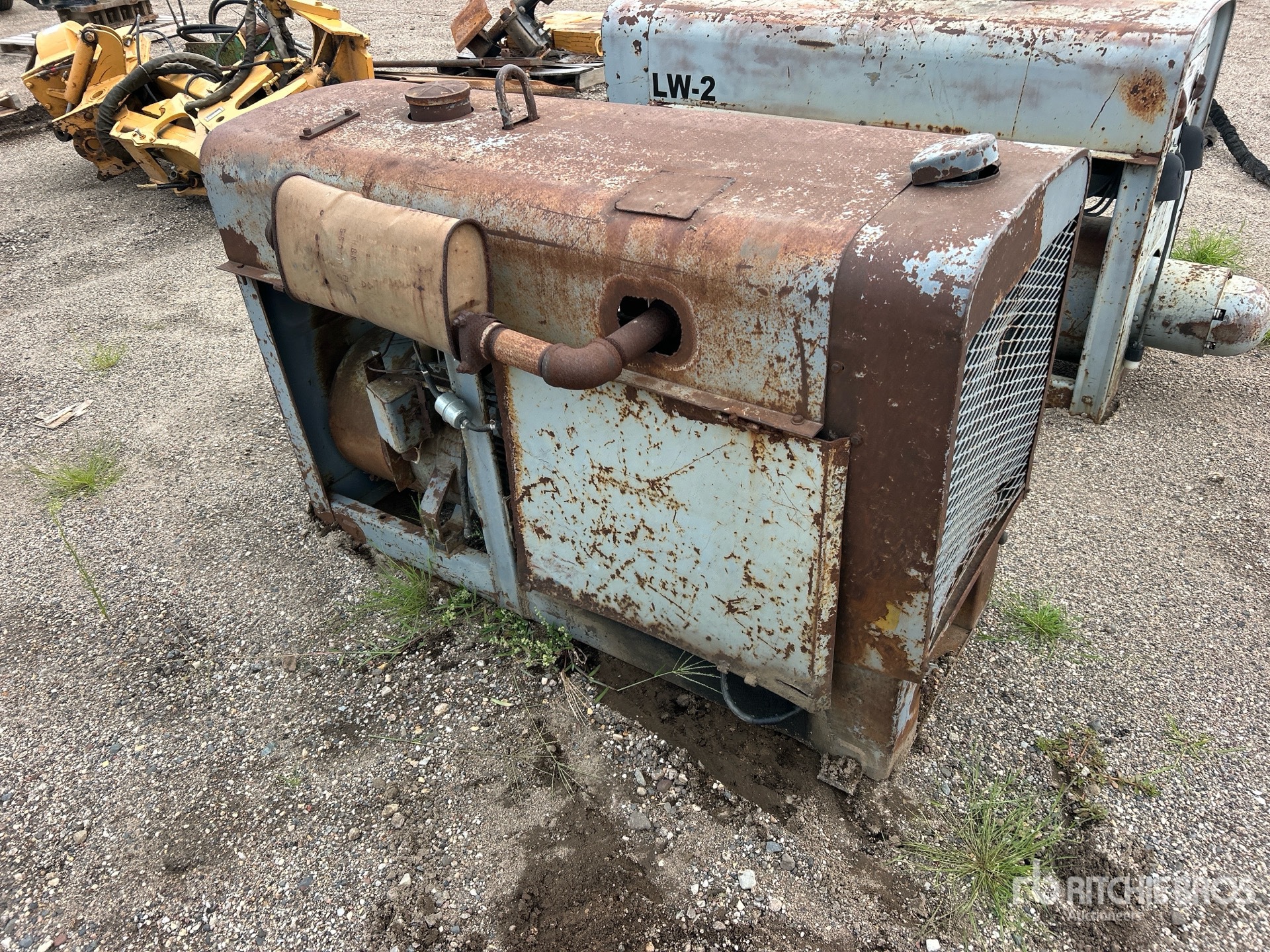 General Appearance with Picture, Left Rear Corner